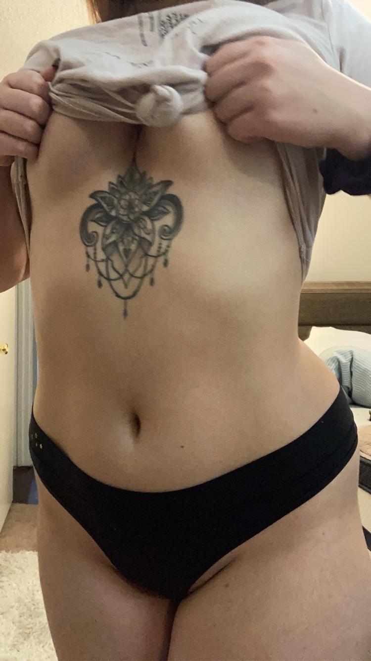 Your local good girl profile image