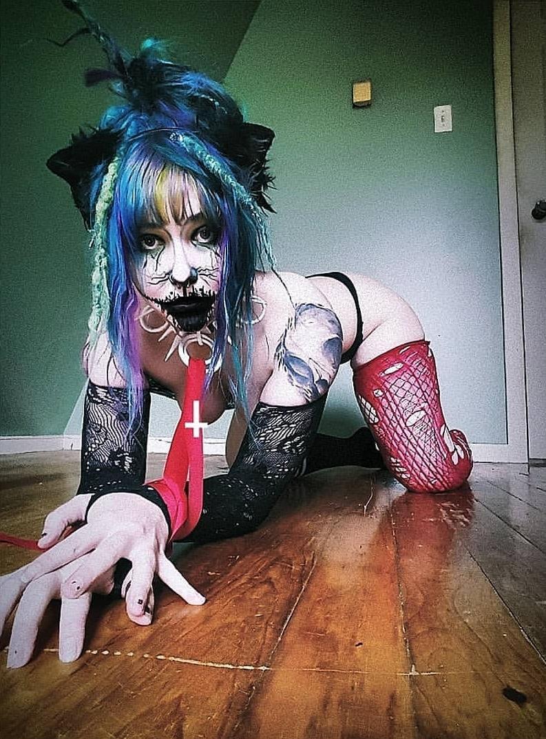 chibi.kaiju profile image