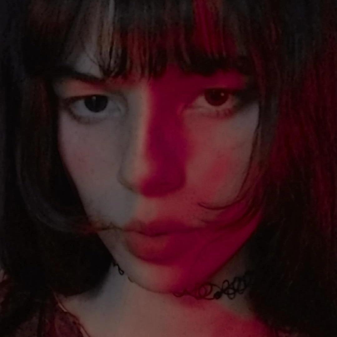 Luanee profile image