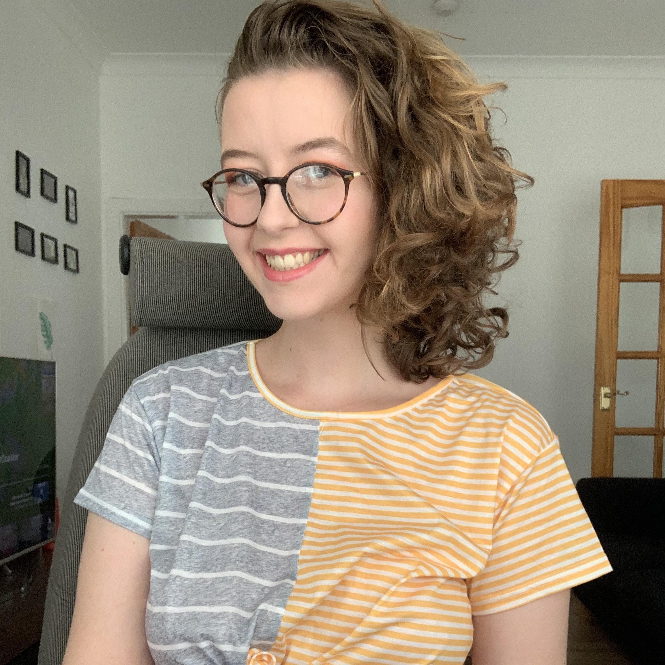 Jo Munroe profile image