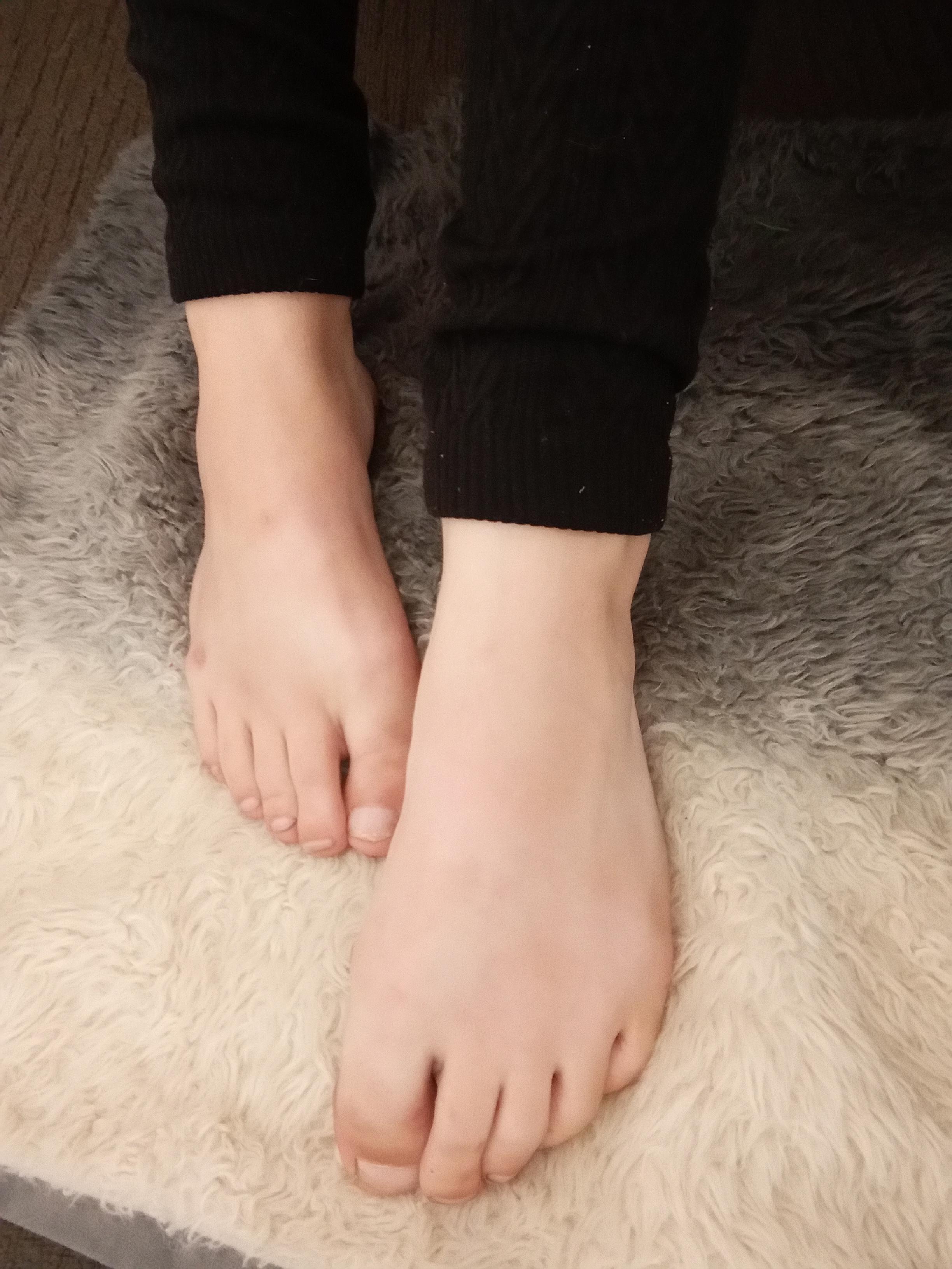 Devinah R Wylucki profile image