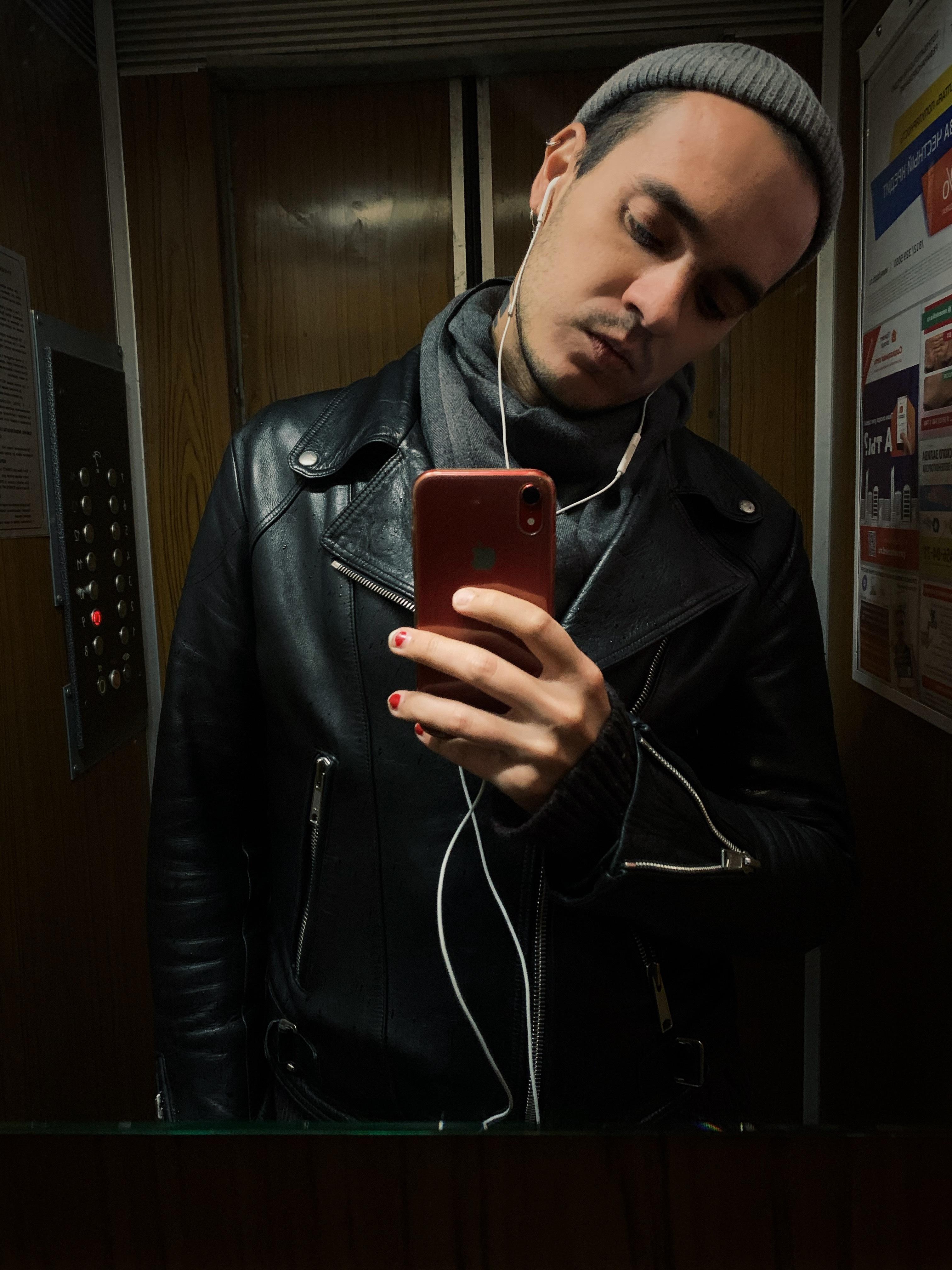 Renat M profile image