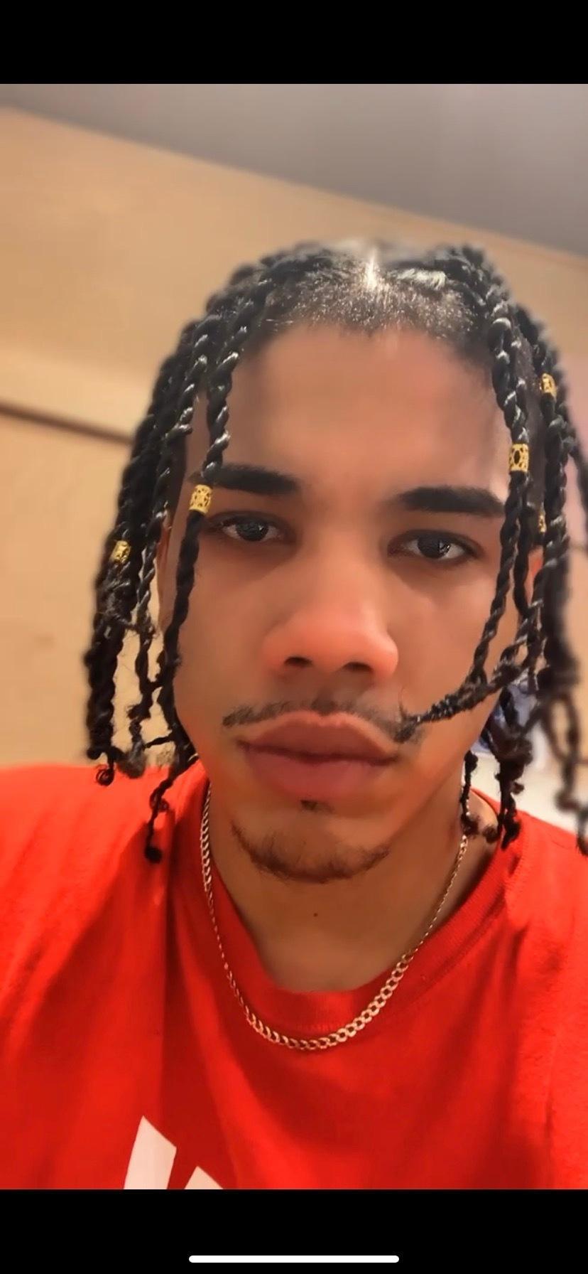 D will profile image