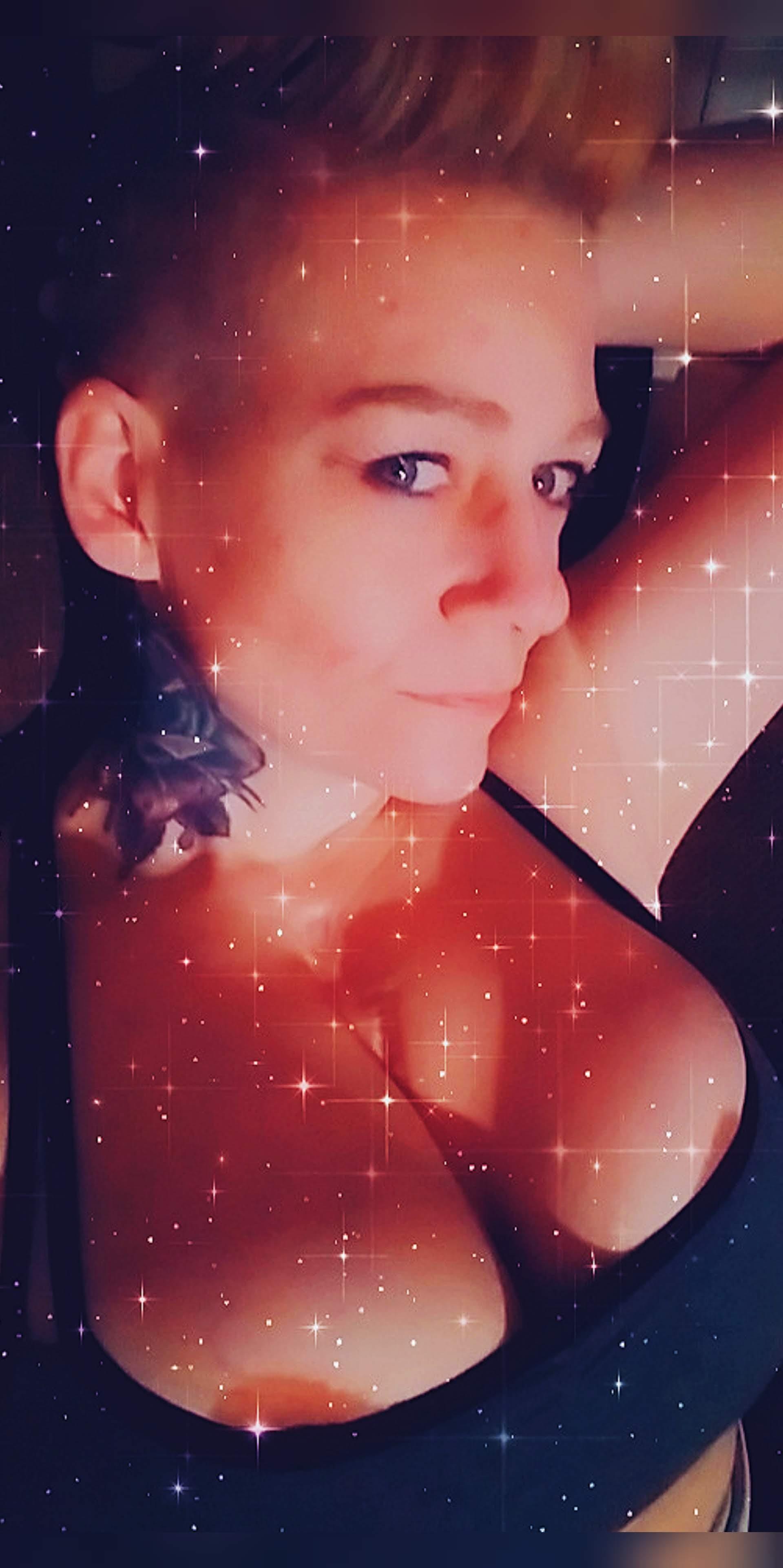 ✨Chris xxx Brown✨ profile image