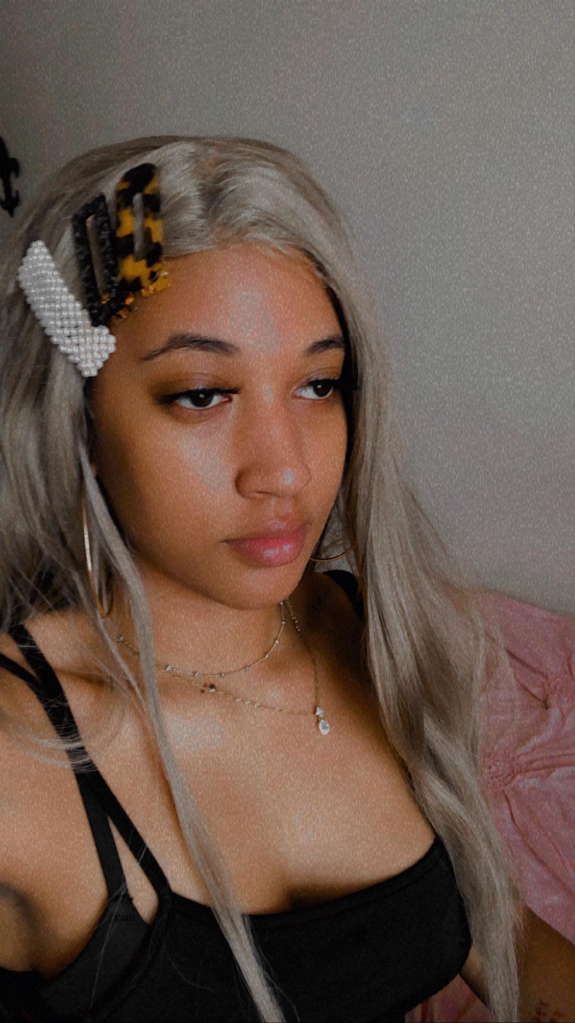 Sinnamon🍓 profile image