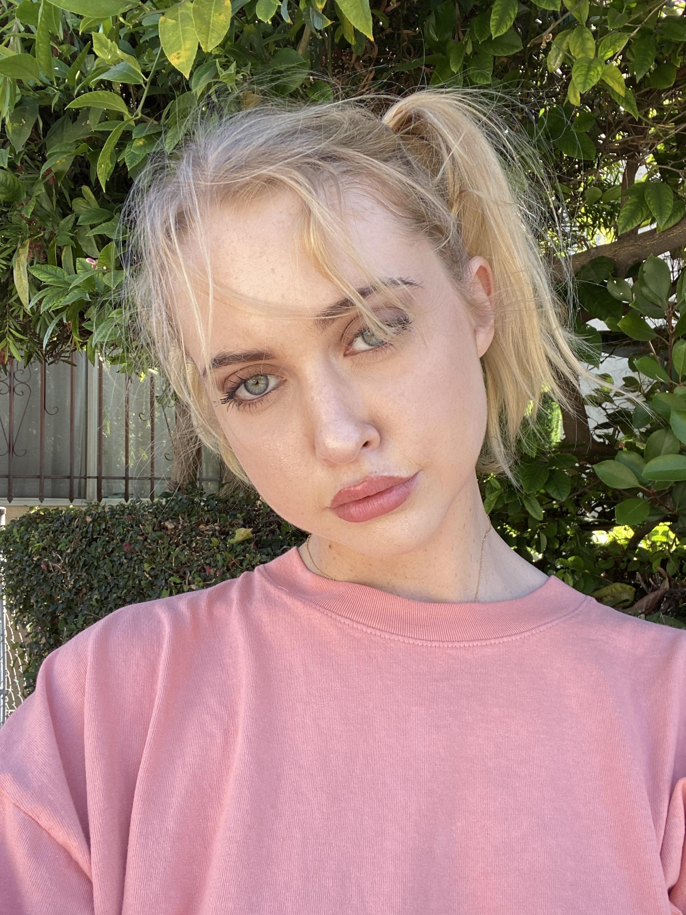 Chloe Cherry profile image