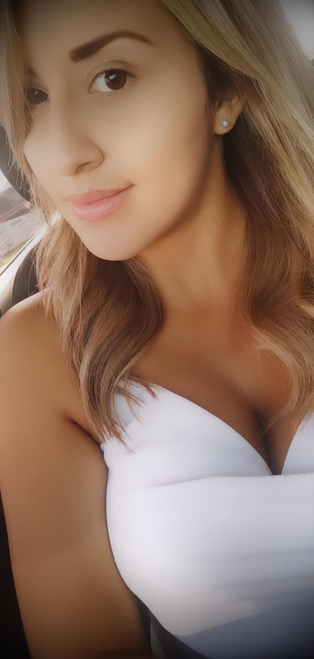 Marie F profile image