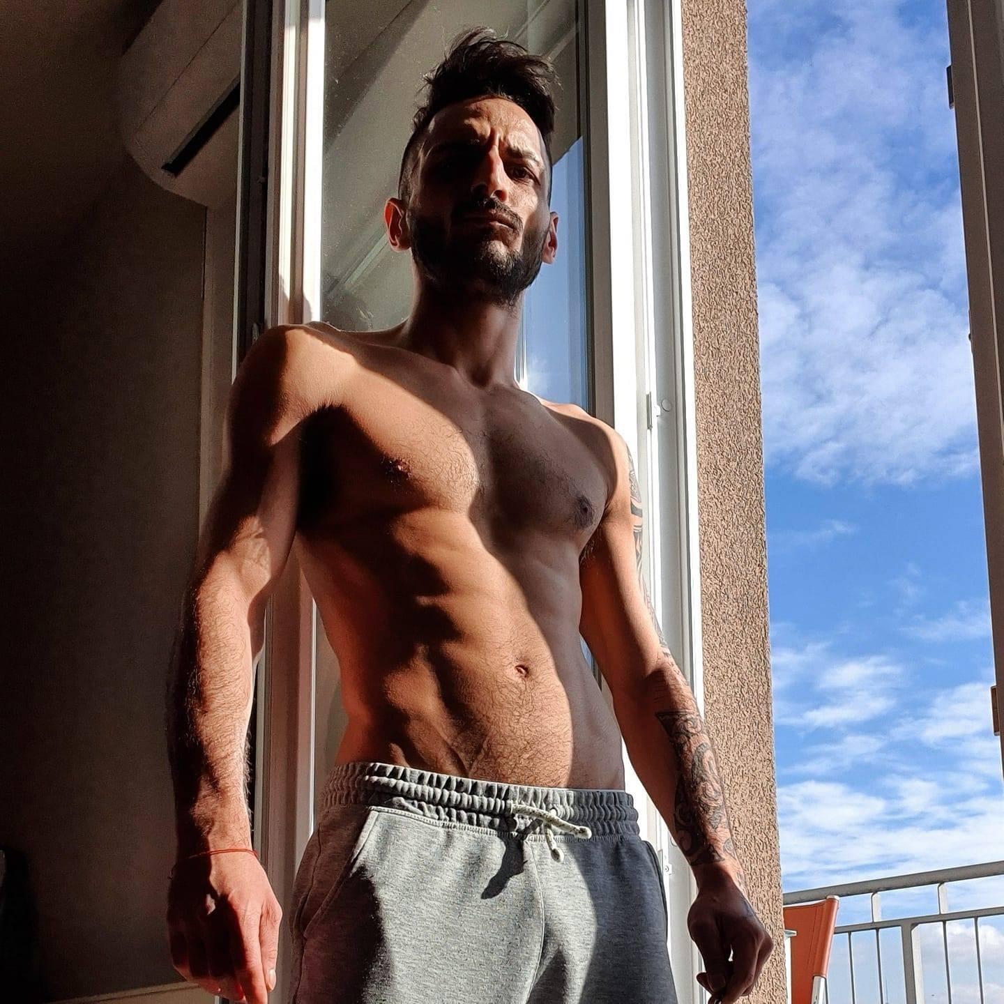 Damien01x profile image