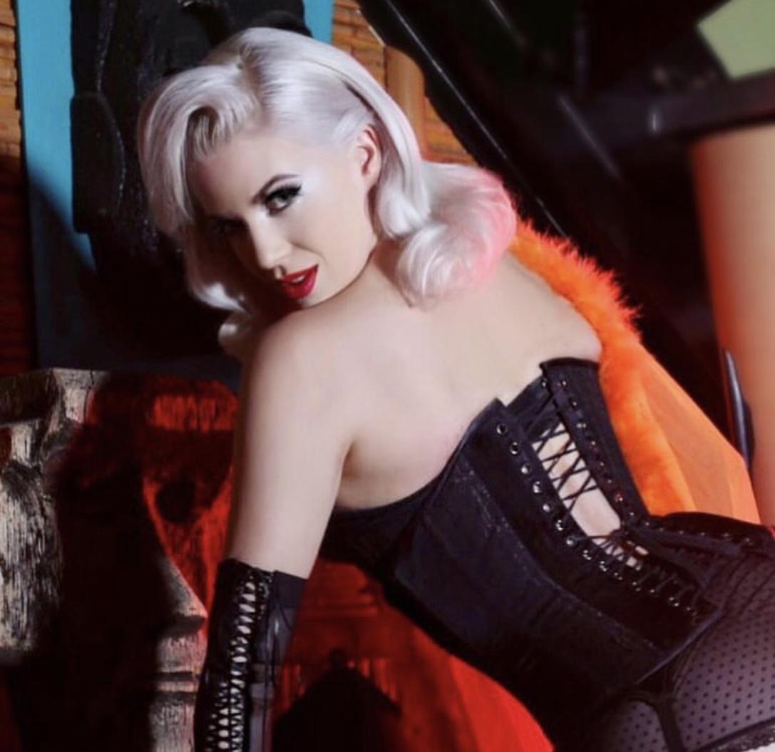 Miss Tosh profile image