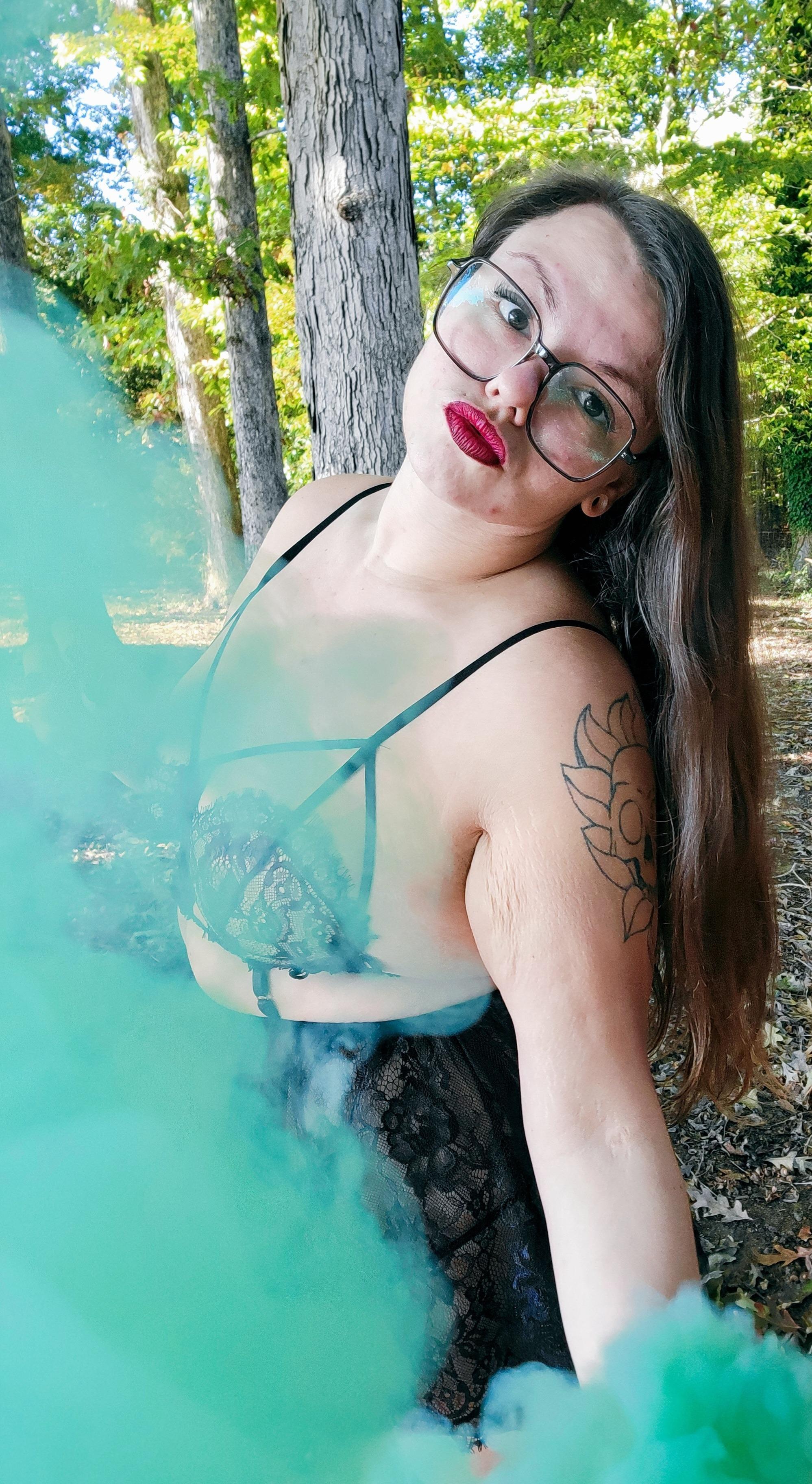 Alexxxandria profile image