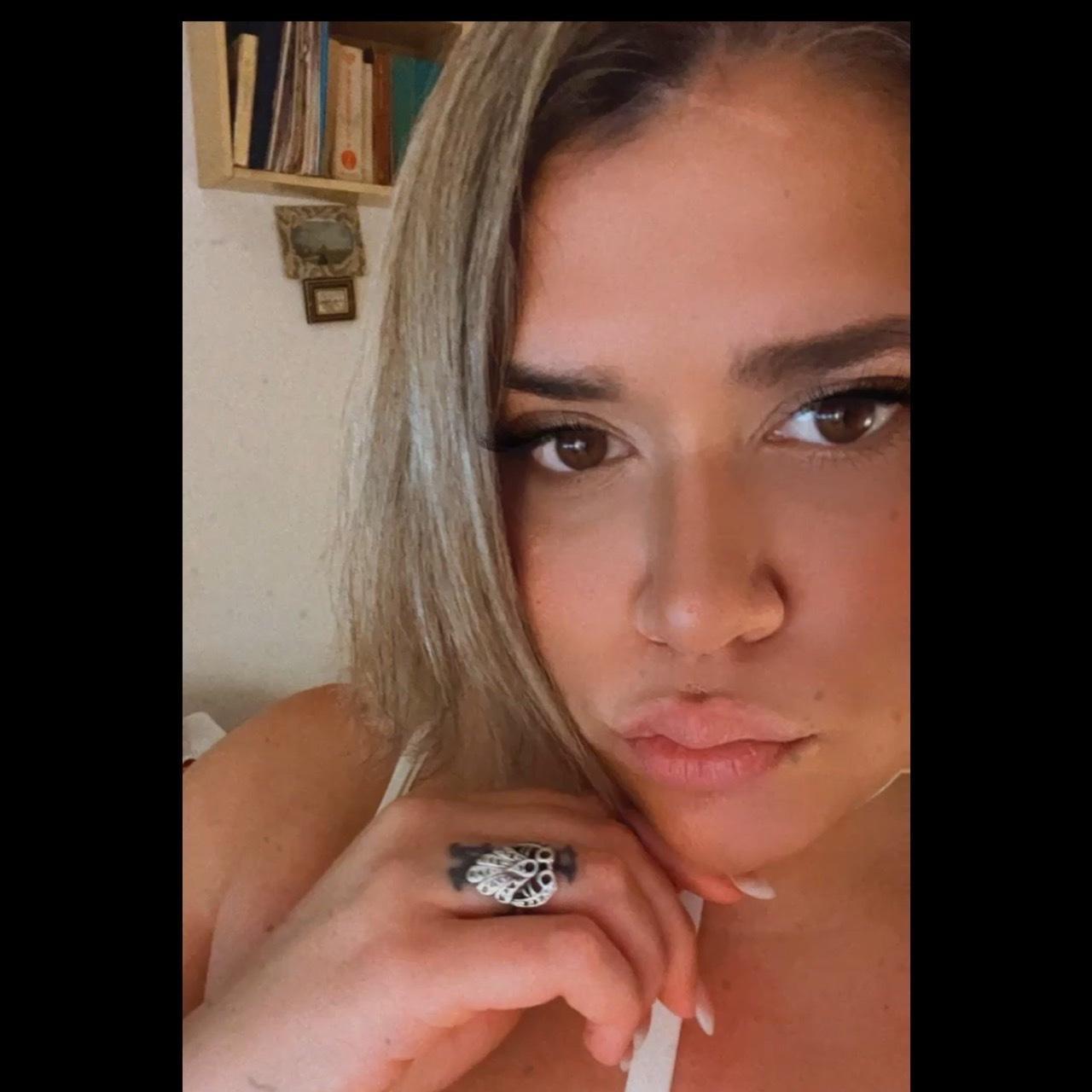 miatruelove profile image