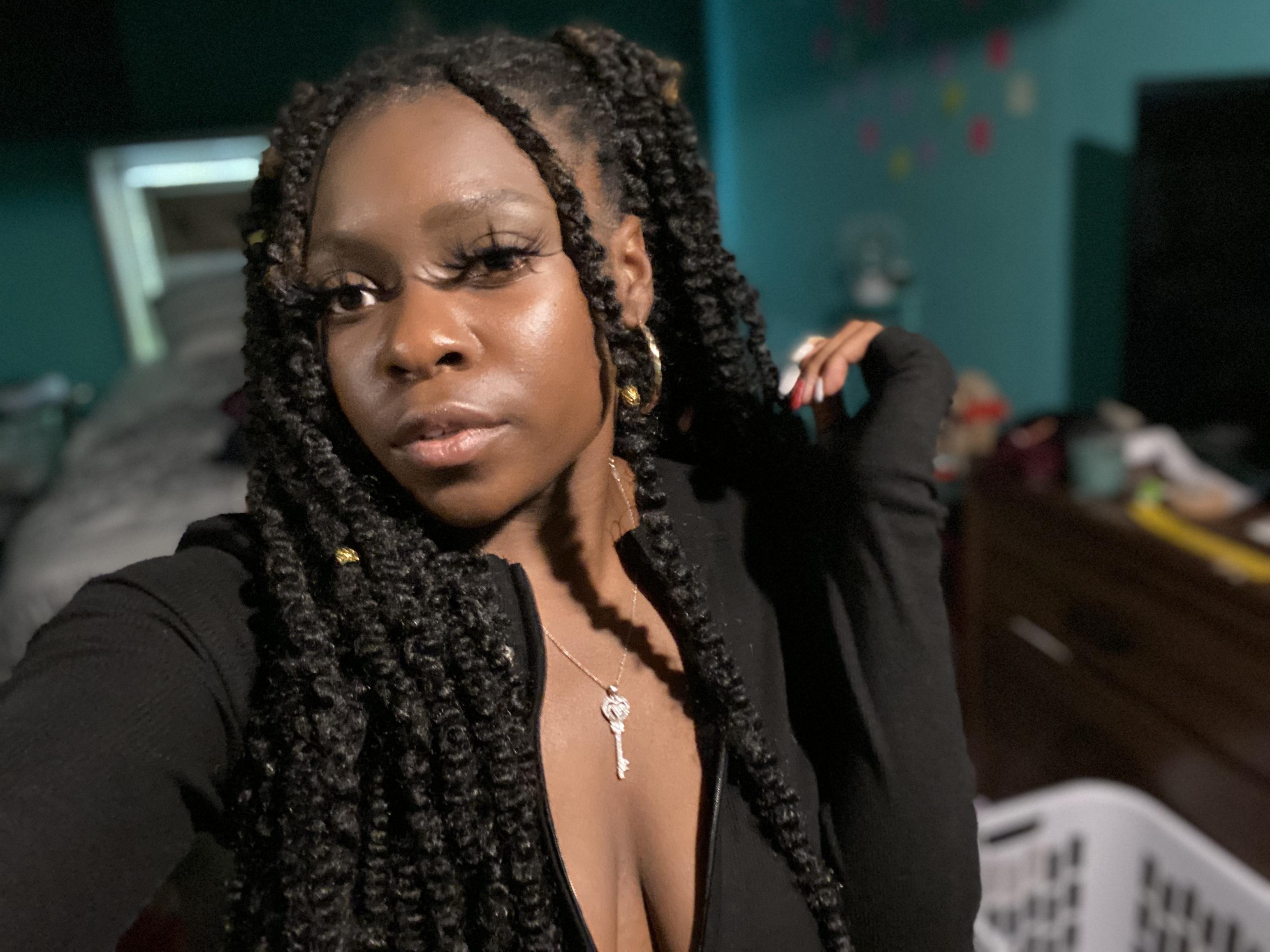 Cleo’sPlace profile image