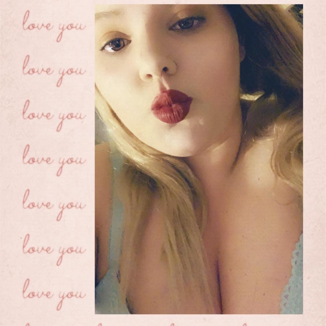 Kenadi Skye profile image