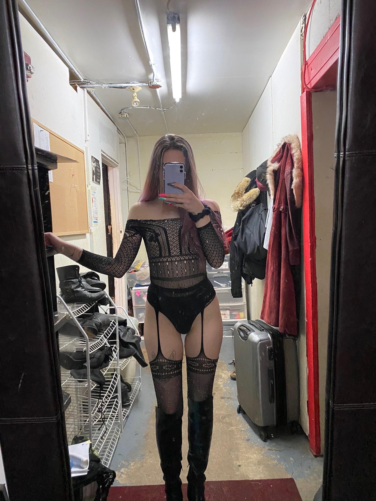 Wet Thought$ , Wet Pu$$y profile image