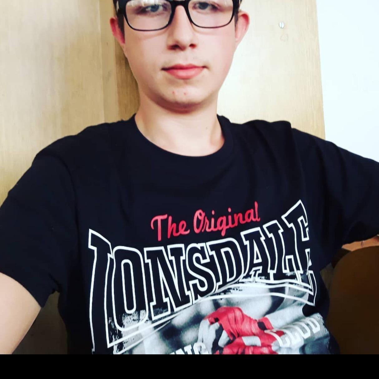 Cicko Kicko profile image