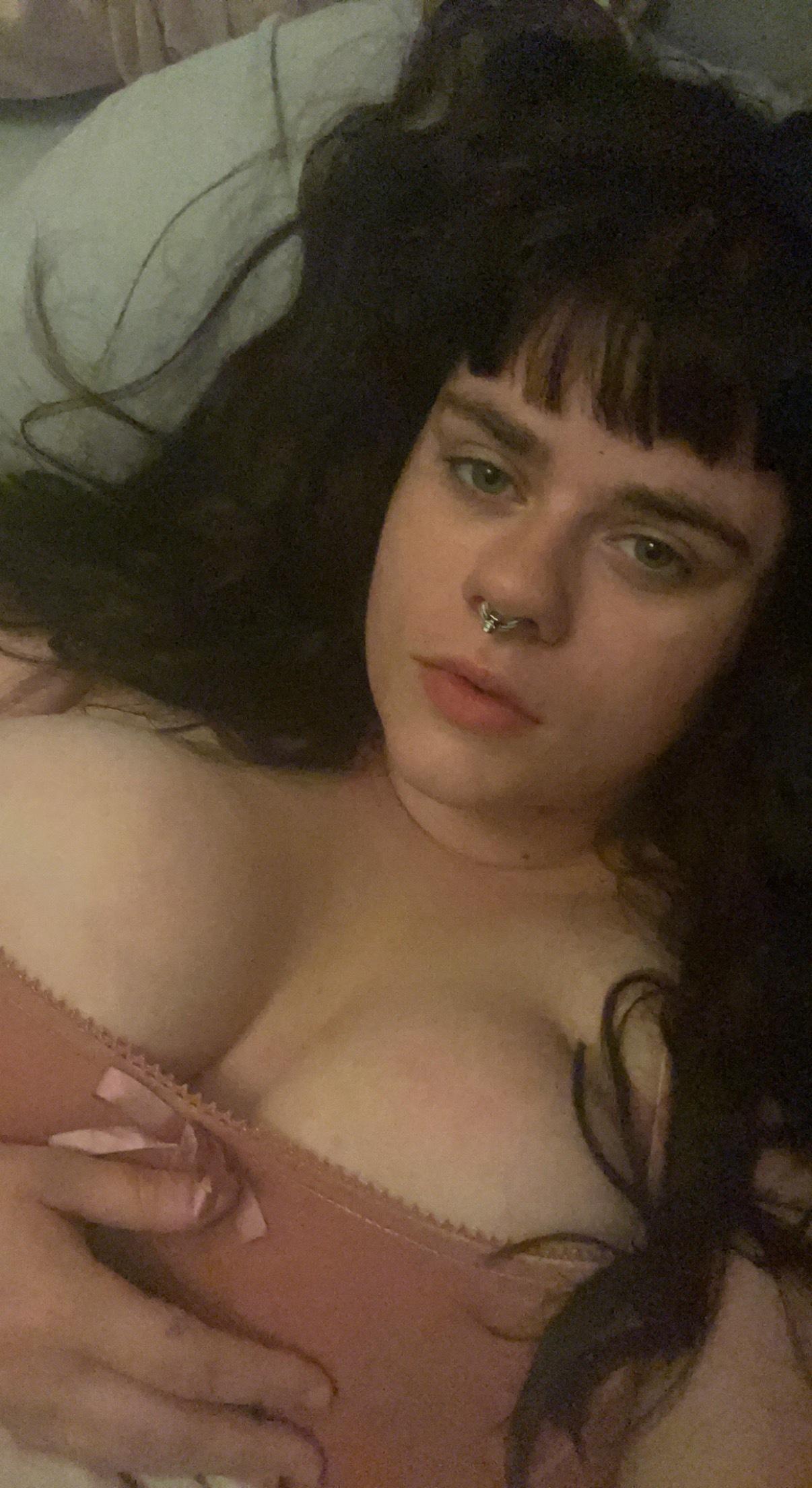 Rae West profile image