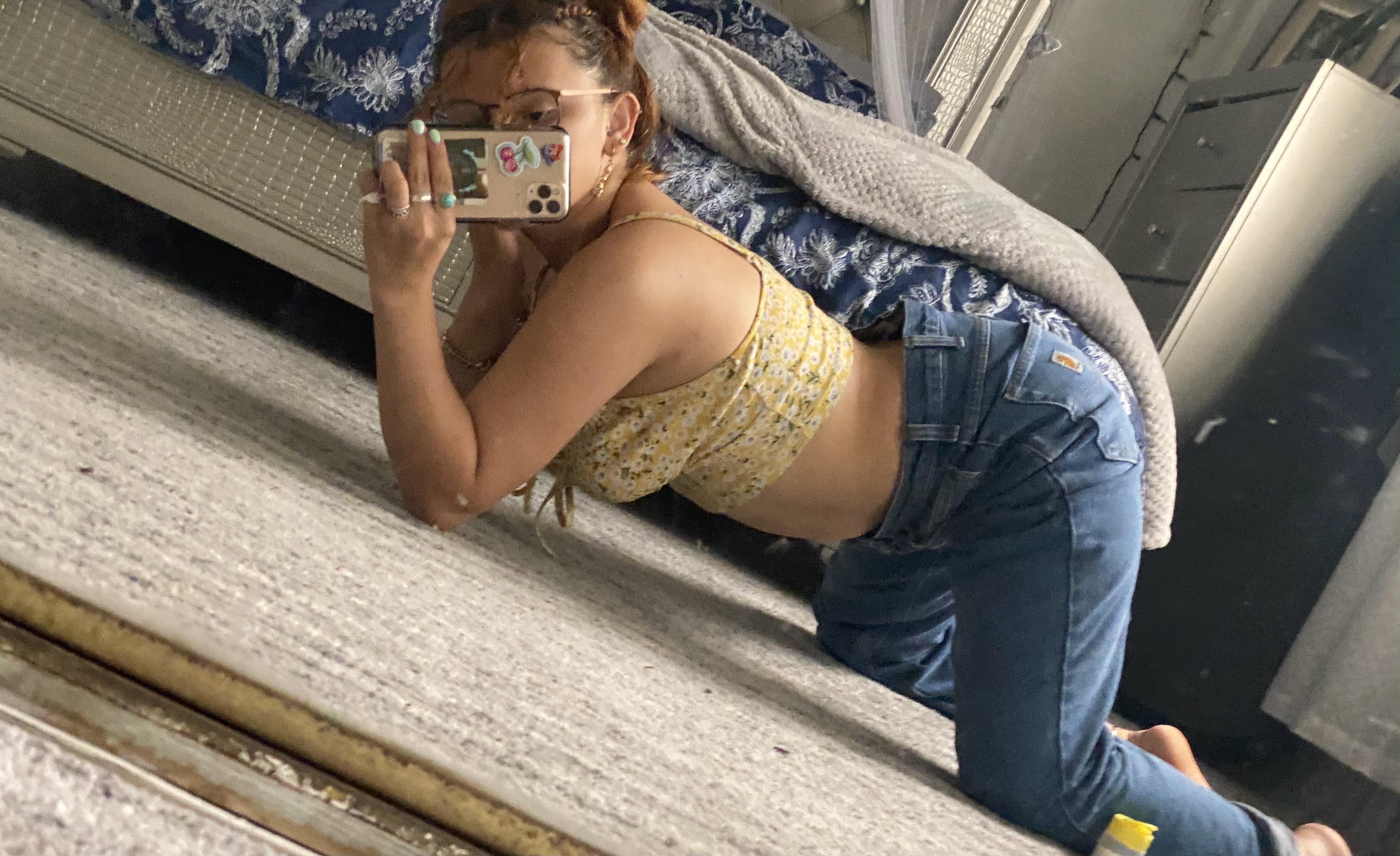 Elizabeth 🐰 profile image