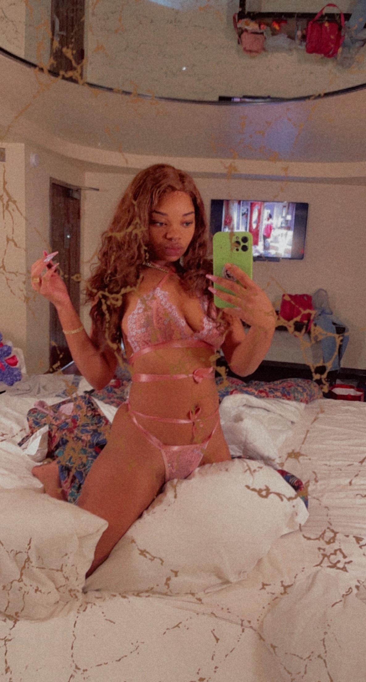 Neshaa profile image