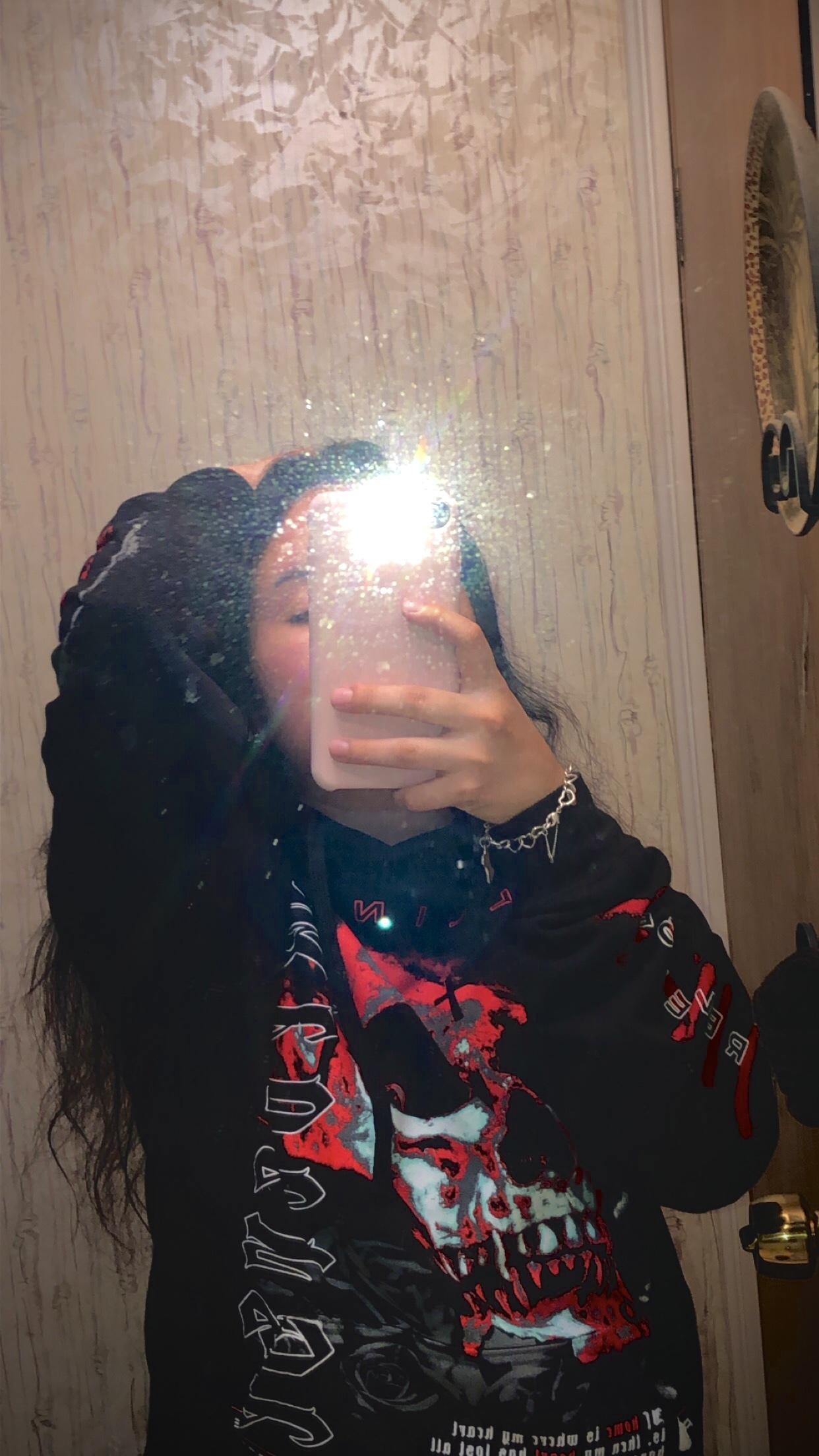 * Mills * profile image