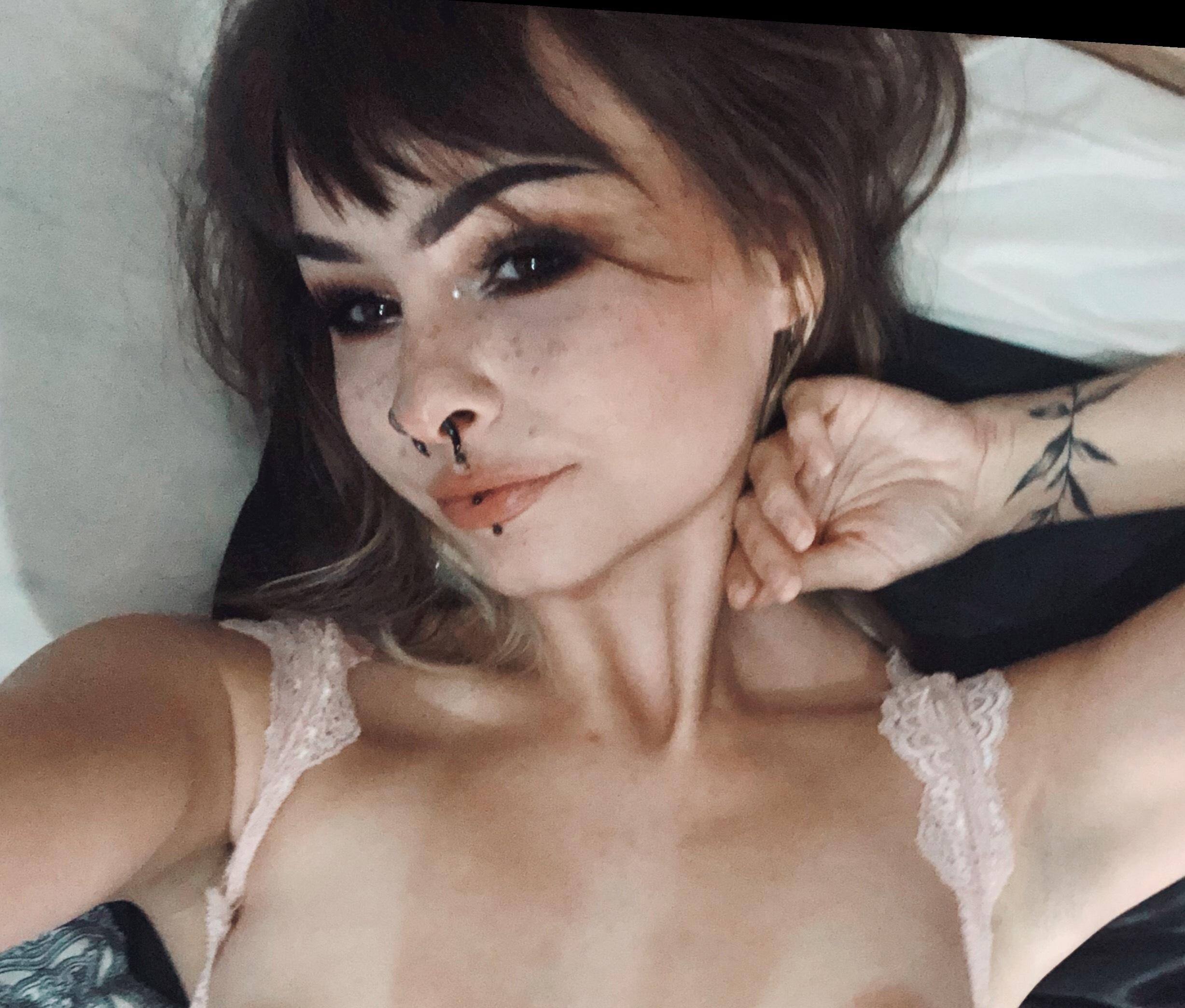 ꜰᴀᴡɴ ꜰxᴄᴋ profile image