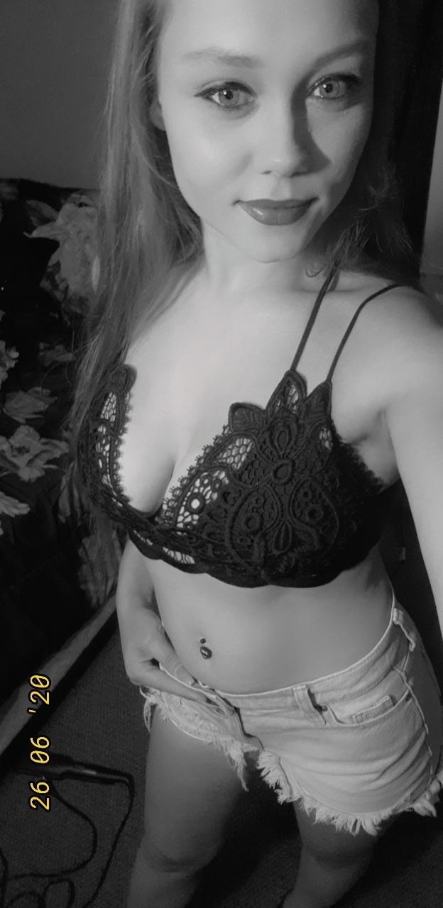 Blonde N Bondage profile image