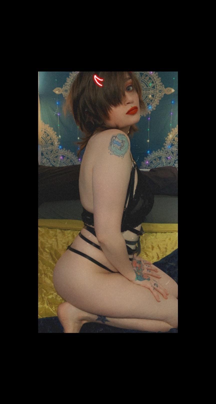 Nikki Alice profile image