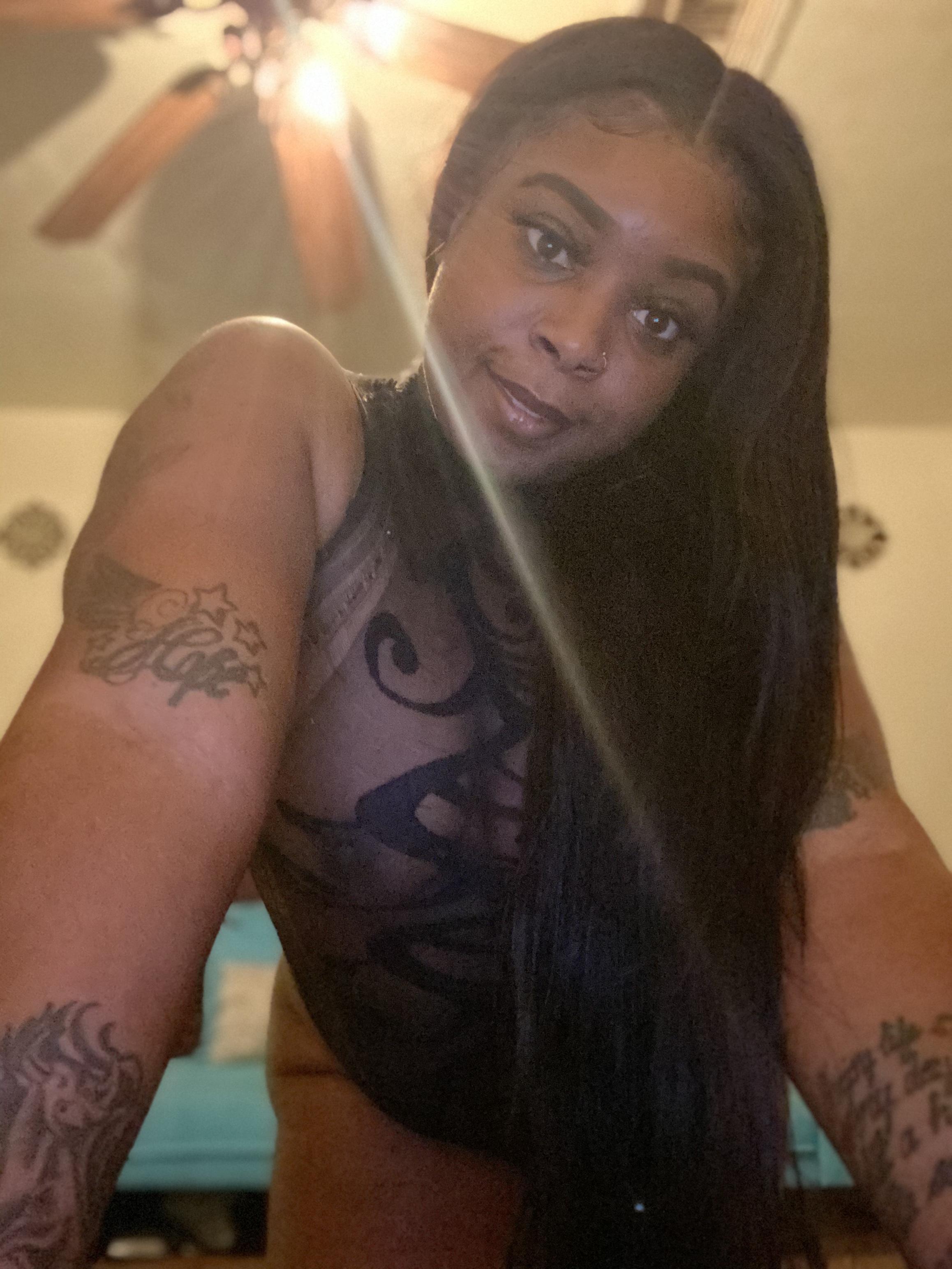 Treasuree profile image