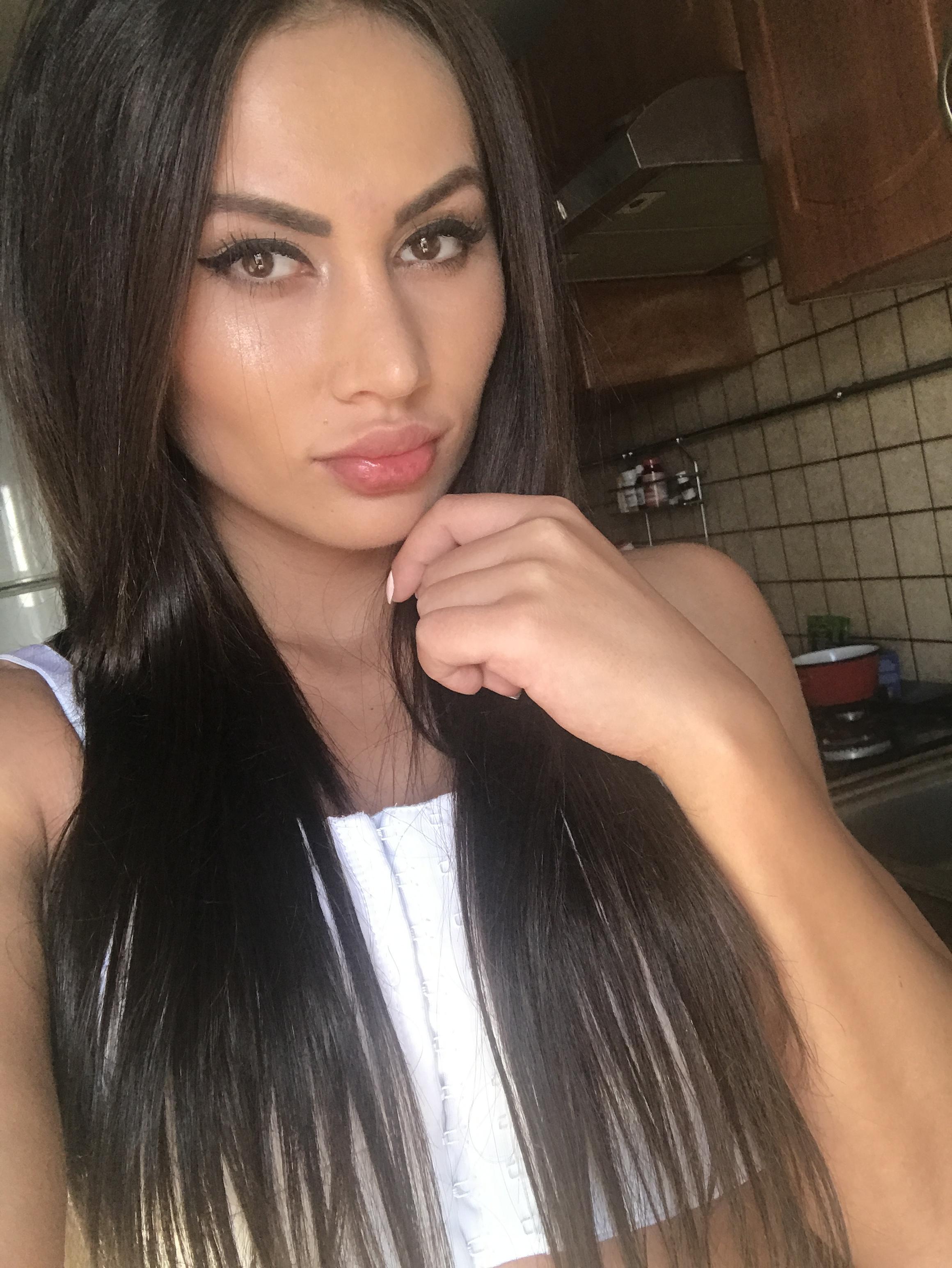 VampireGirl13 | Yanna profile image