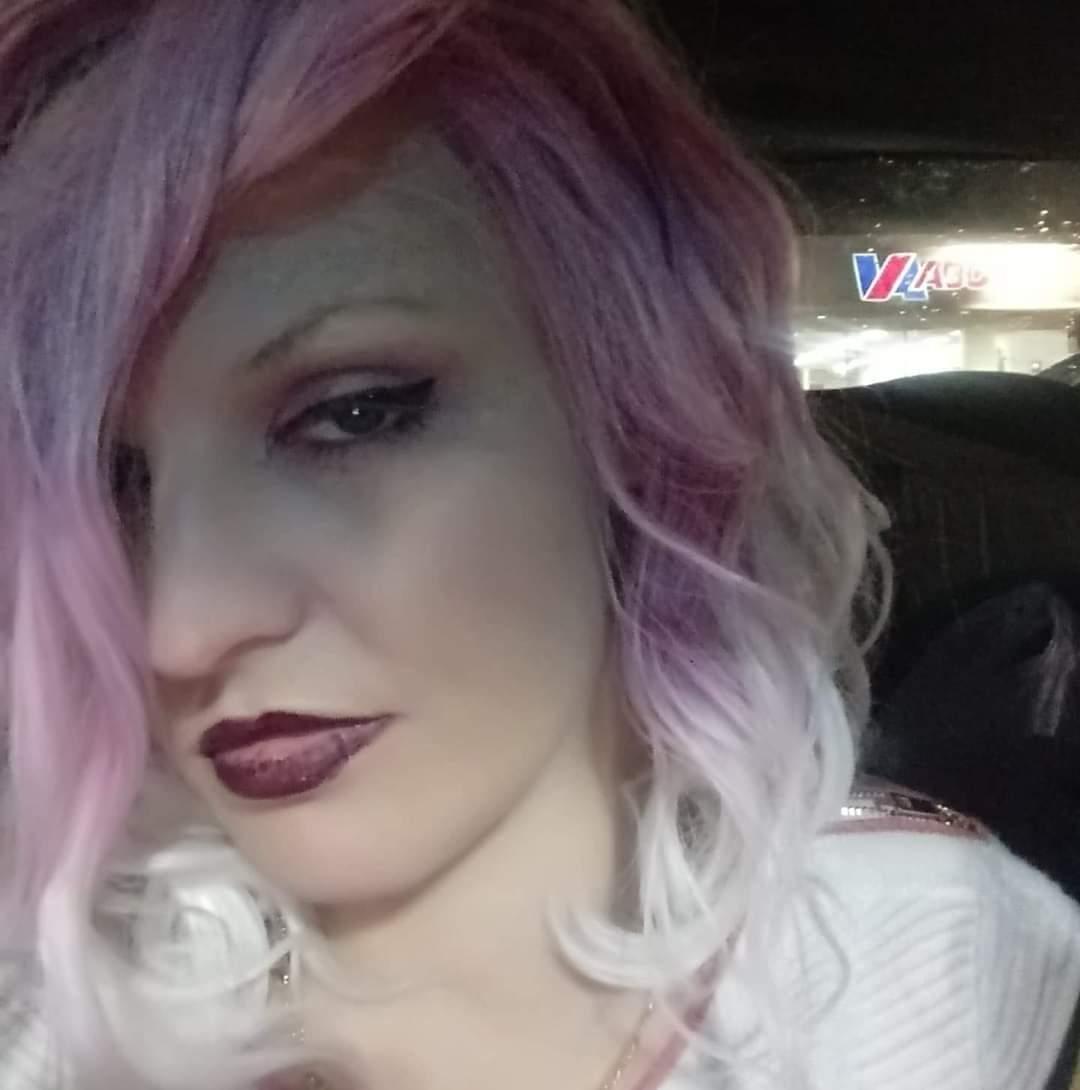 Amy Sparkles profile image