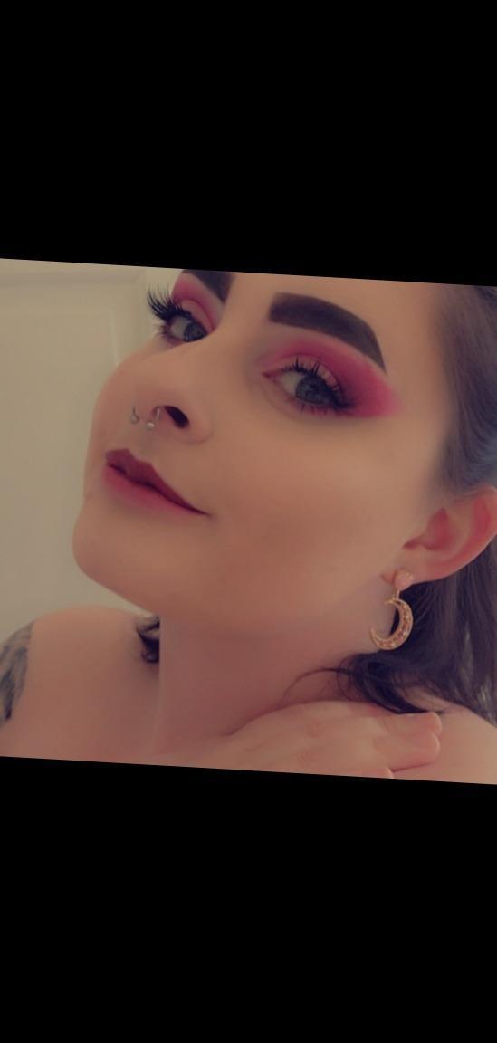 Queenie profile image