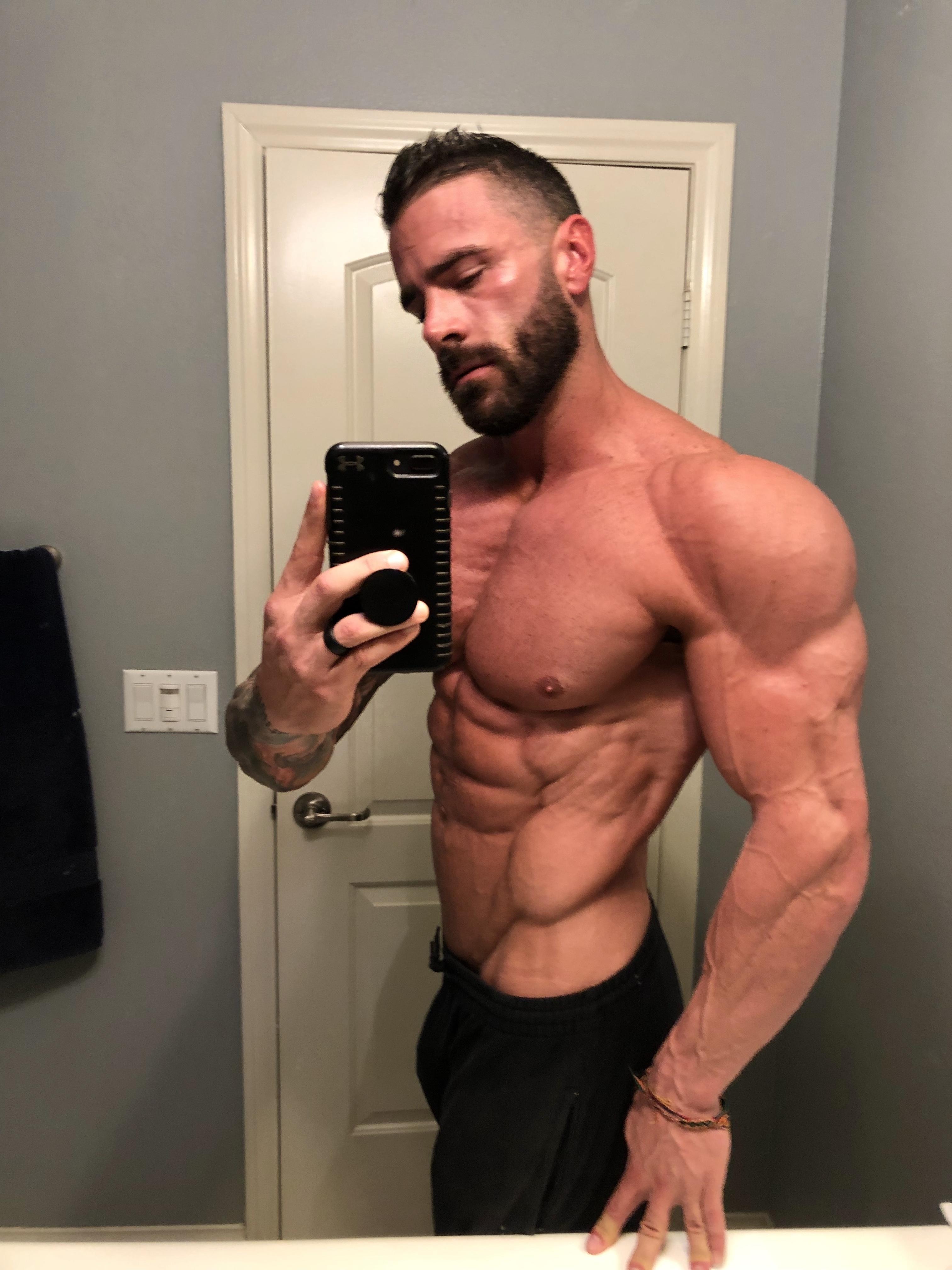 Parker Physique profile image