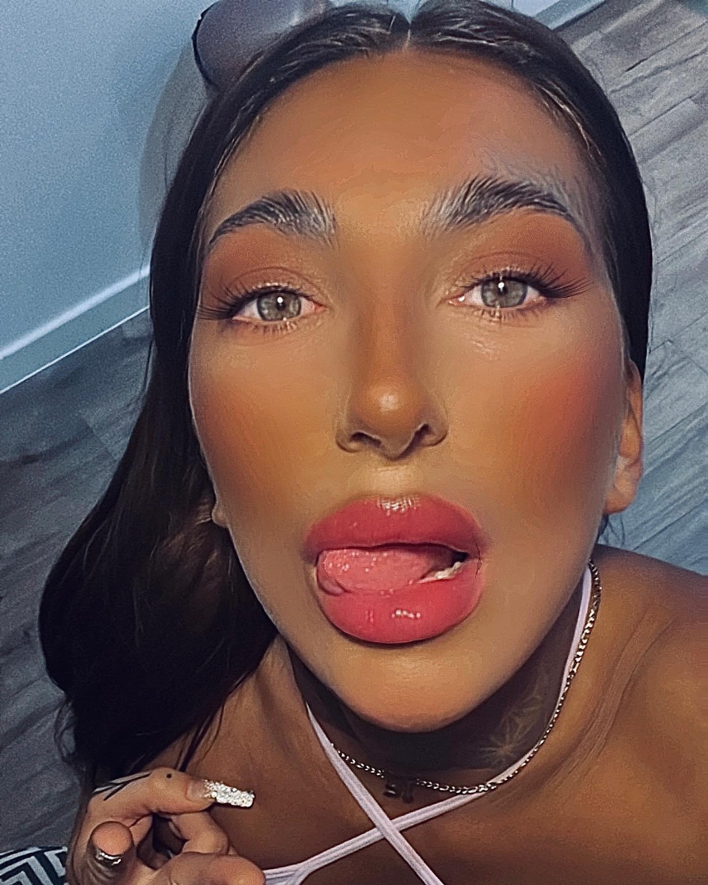 Talia_UK profile image