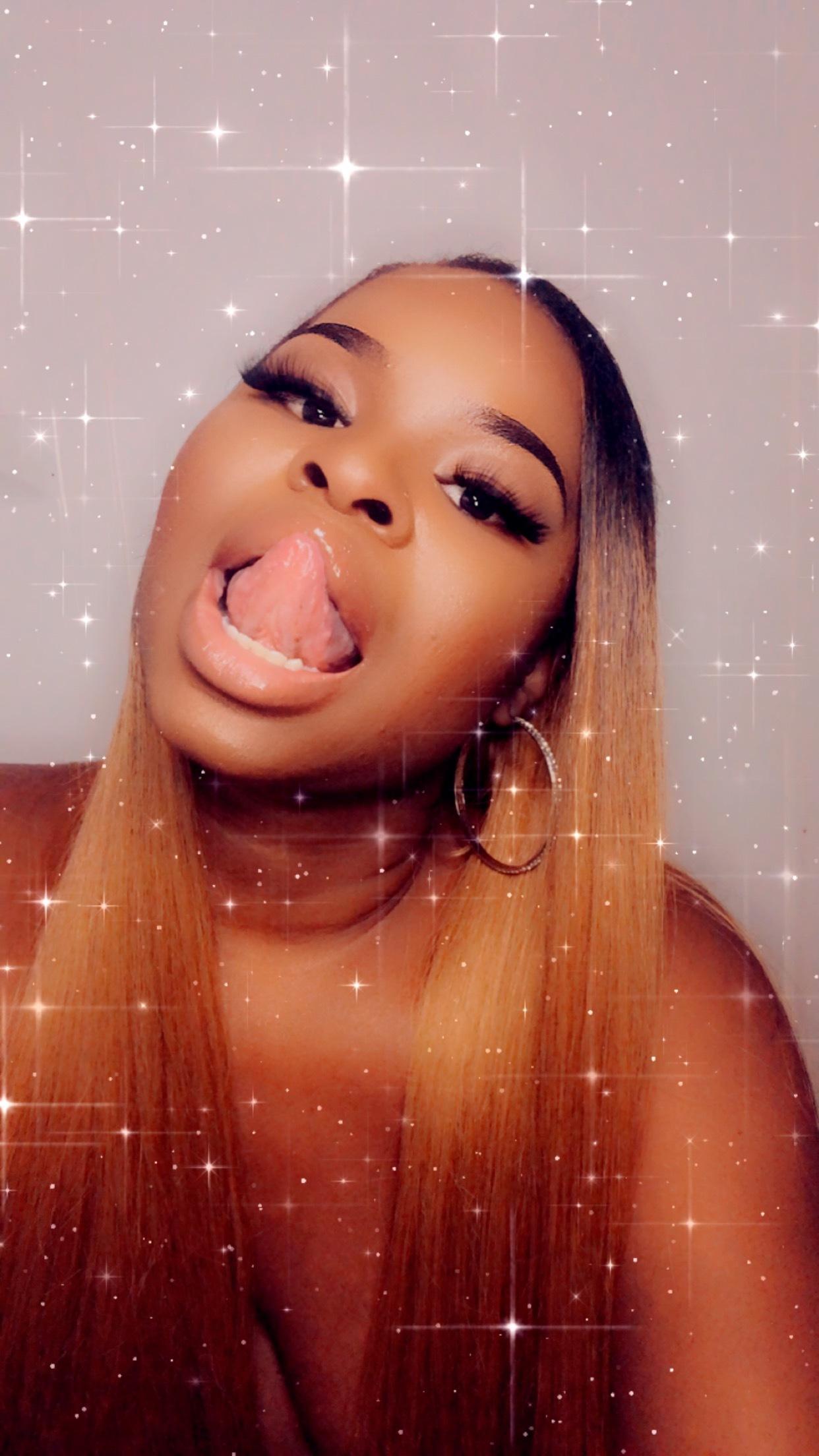 Damn Celeb 🤪 profile image