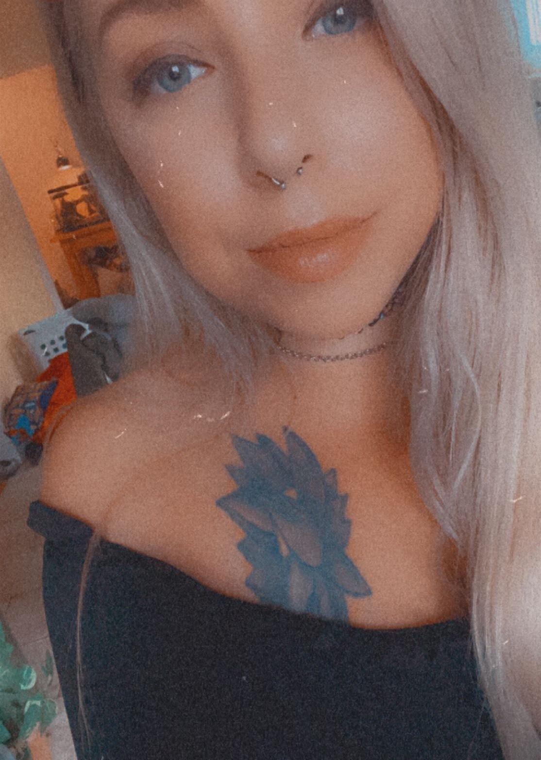 Shy girl profile image