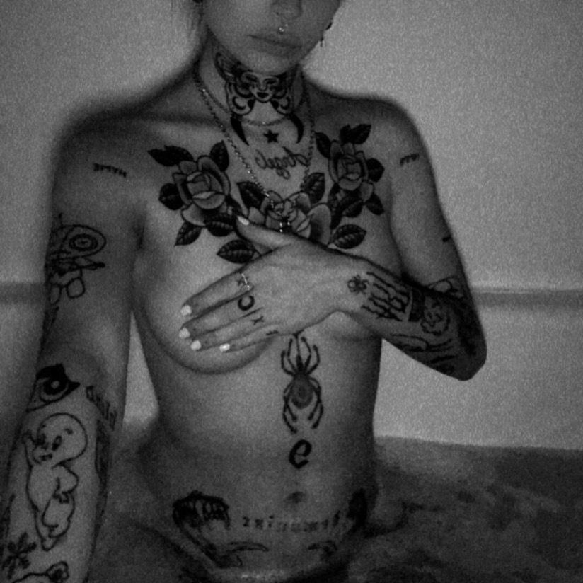 Frosti Bones profile image