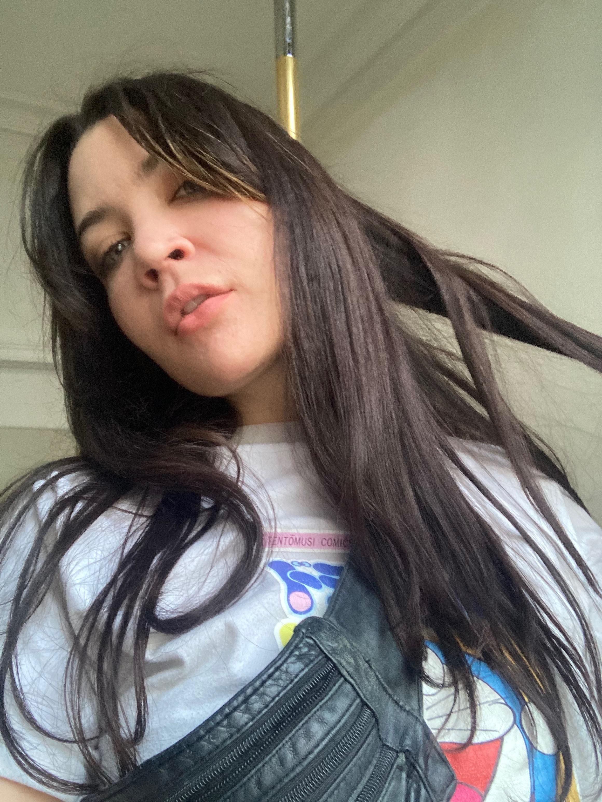 Emilia Mars profile image