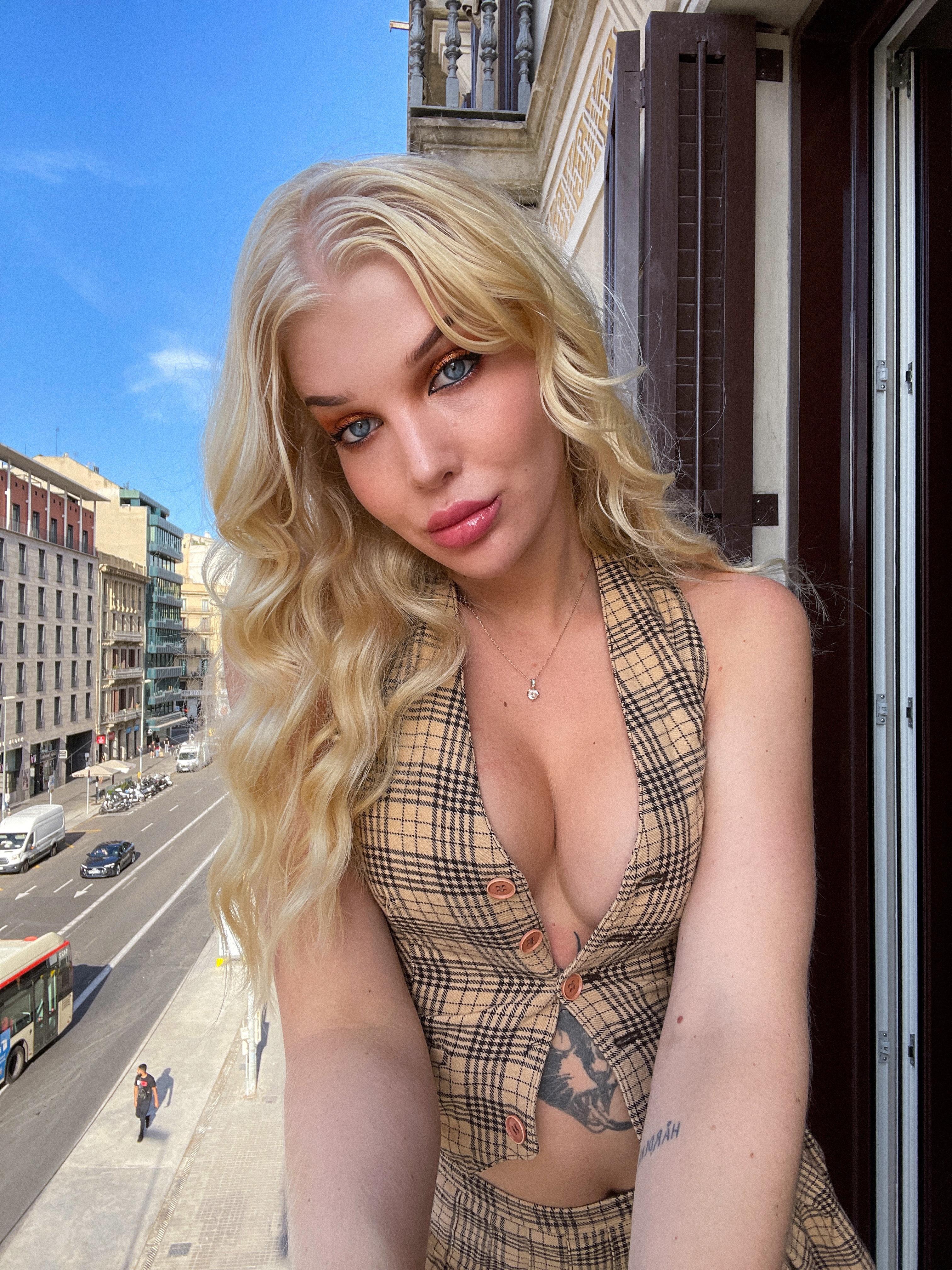 Celine Dijjon 🌸 profile image