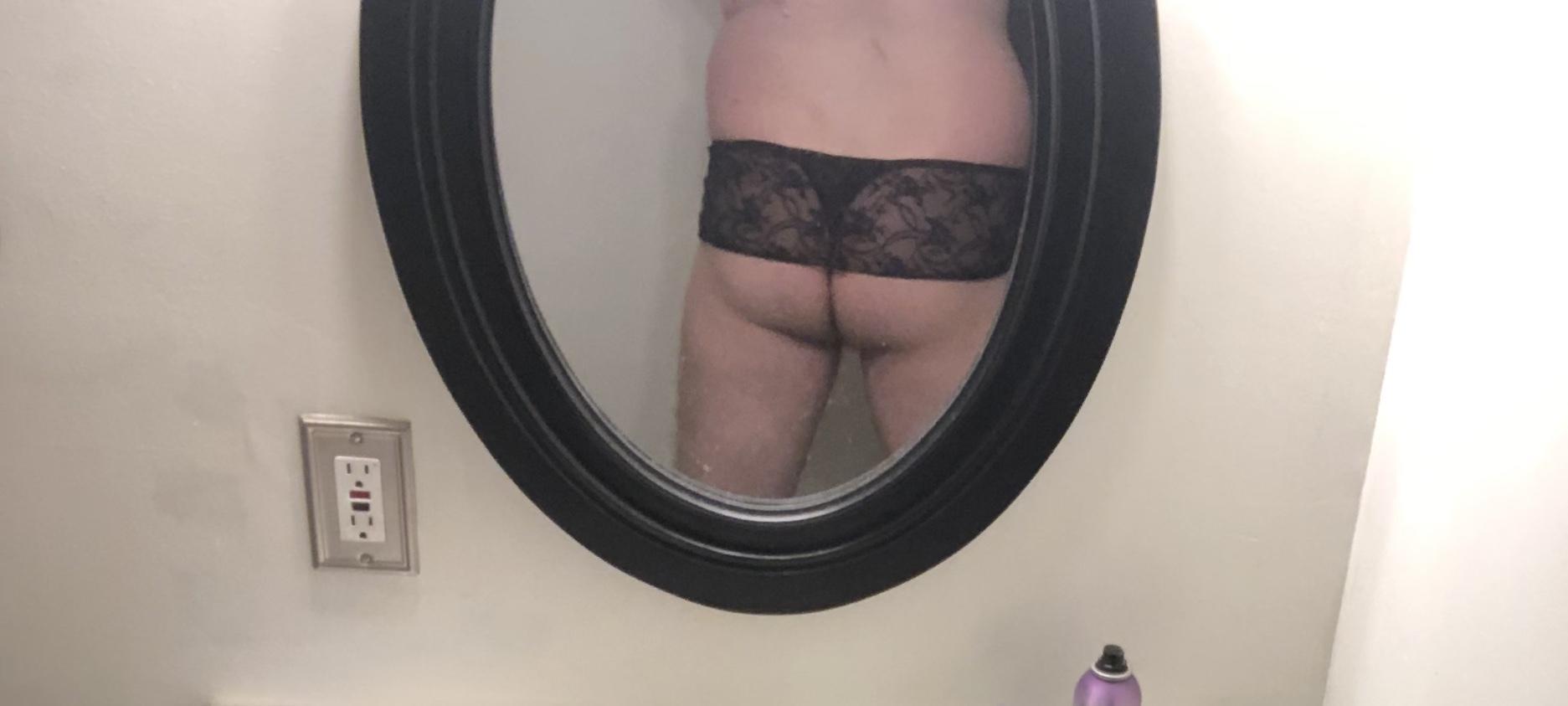 Lockedslut profile image