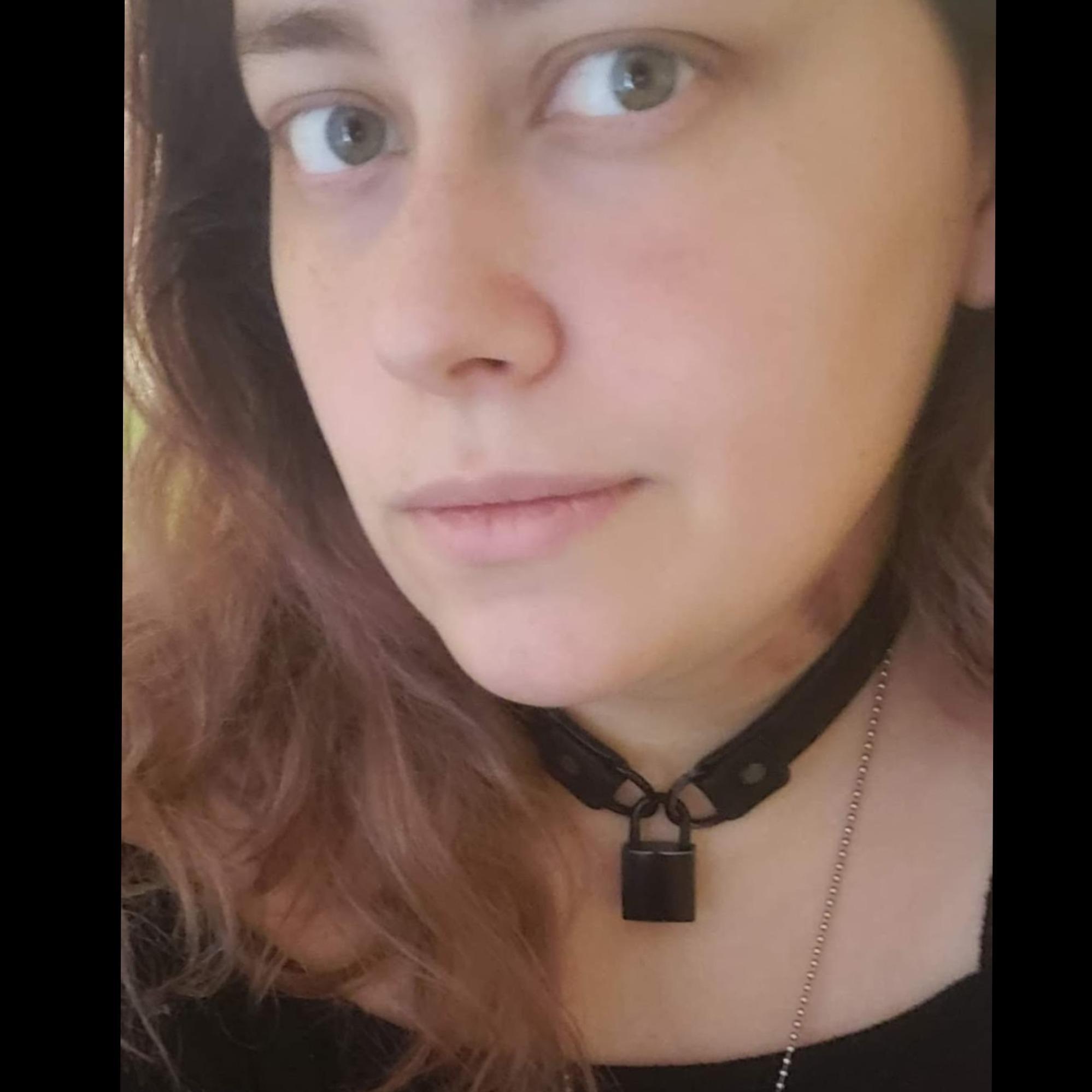 Thick Mommy Domme (Free) profile image