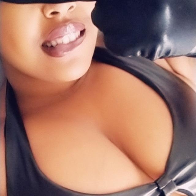 😈 YOUR EBONY GIRLFRIEND 😈 profile image