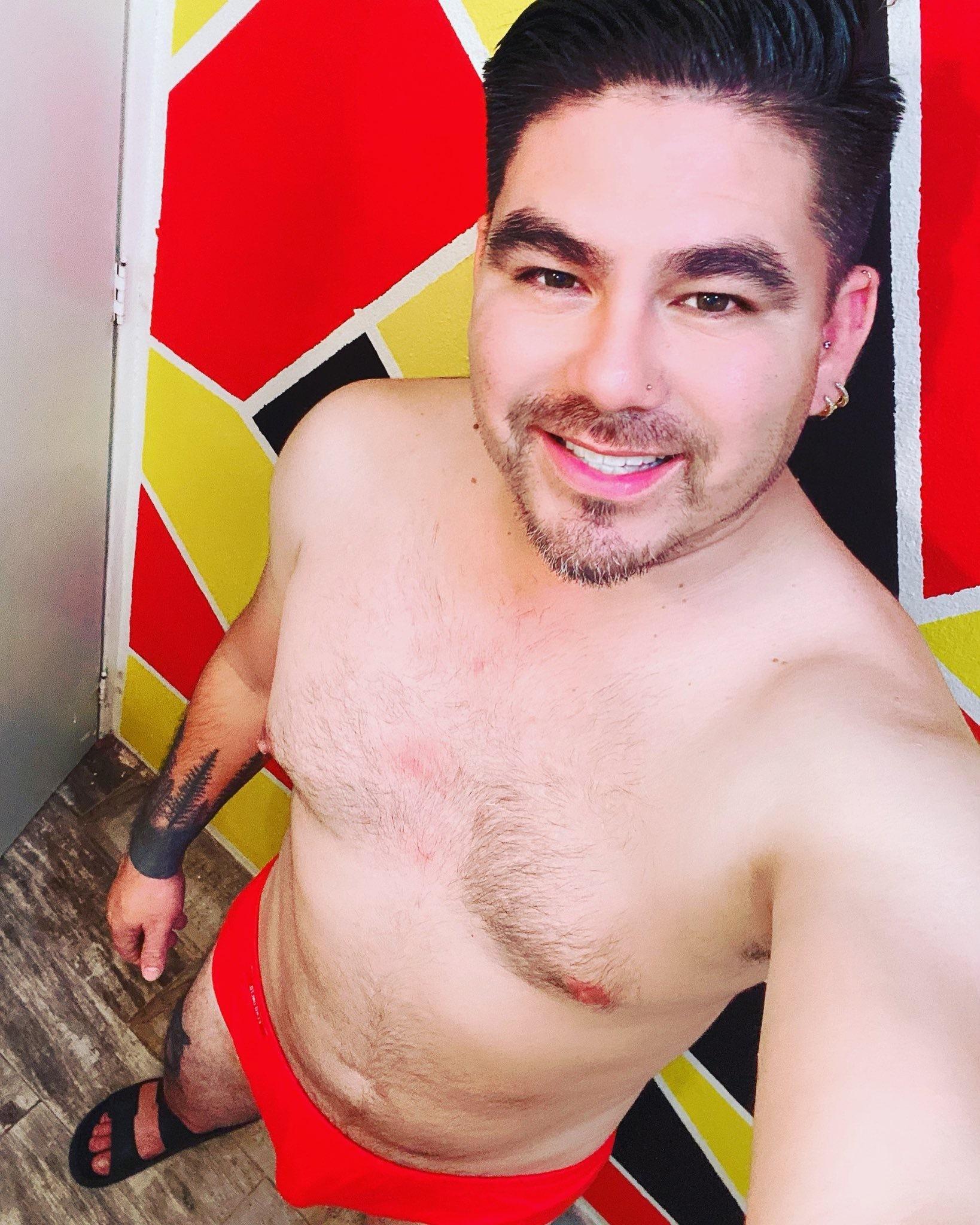 S A M U profile image