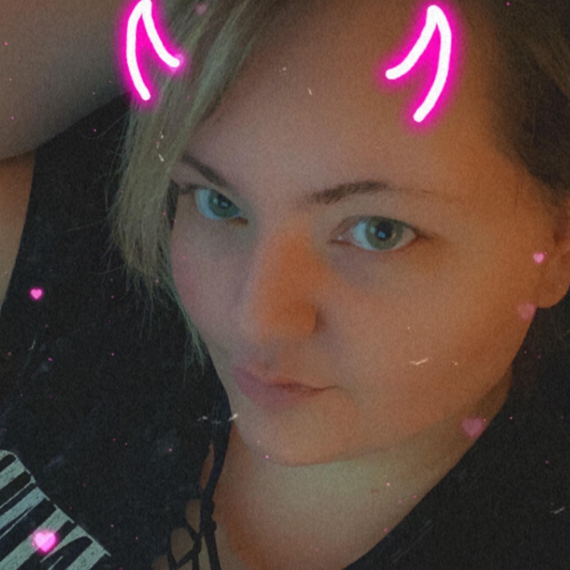 Annalynne profile image