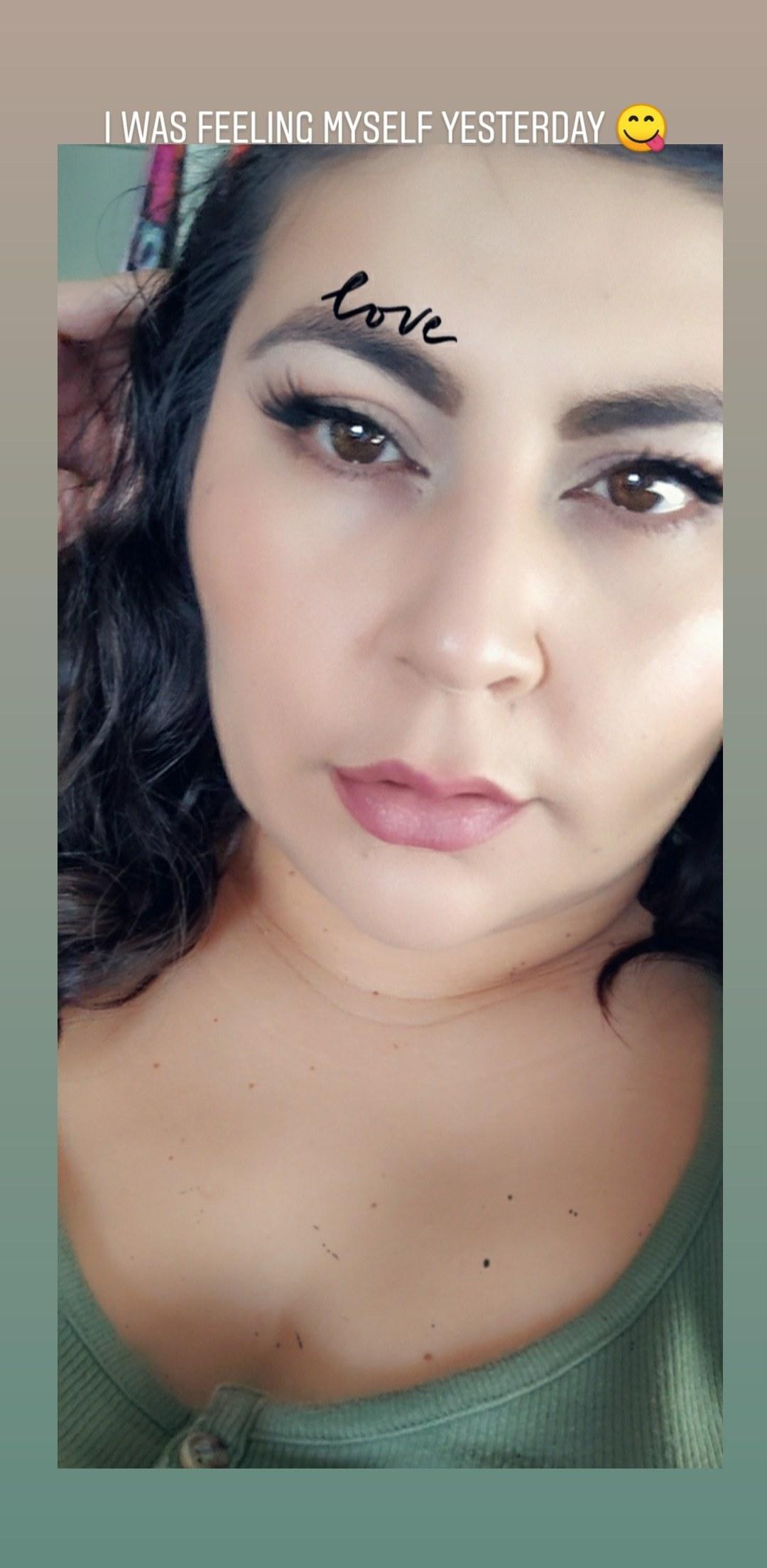 Vee Smokes profile image