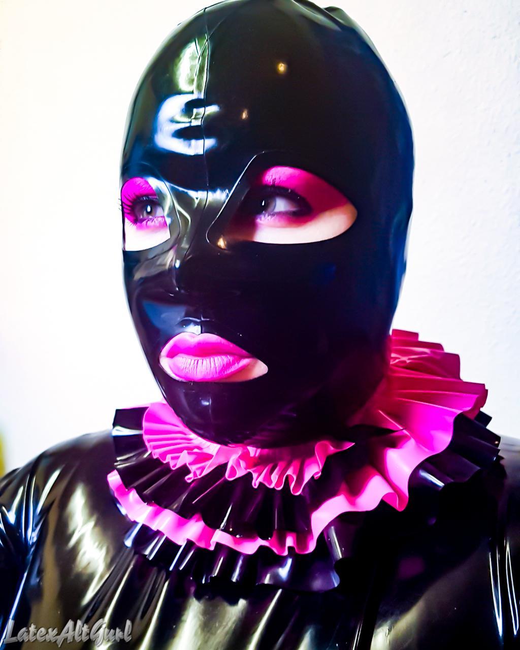 Latex Alt Gurl profile image