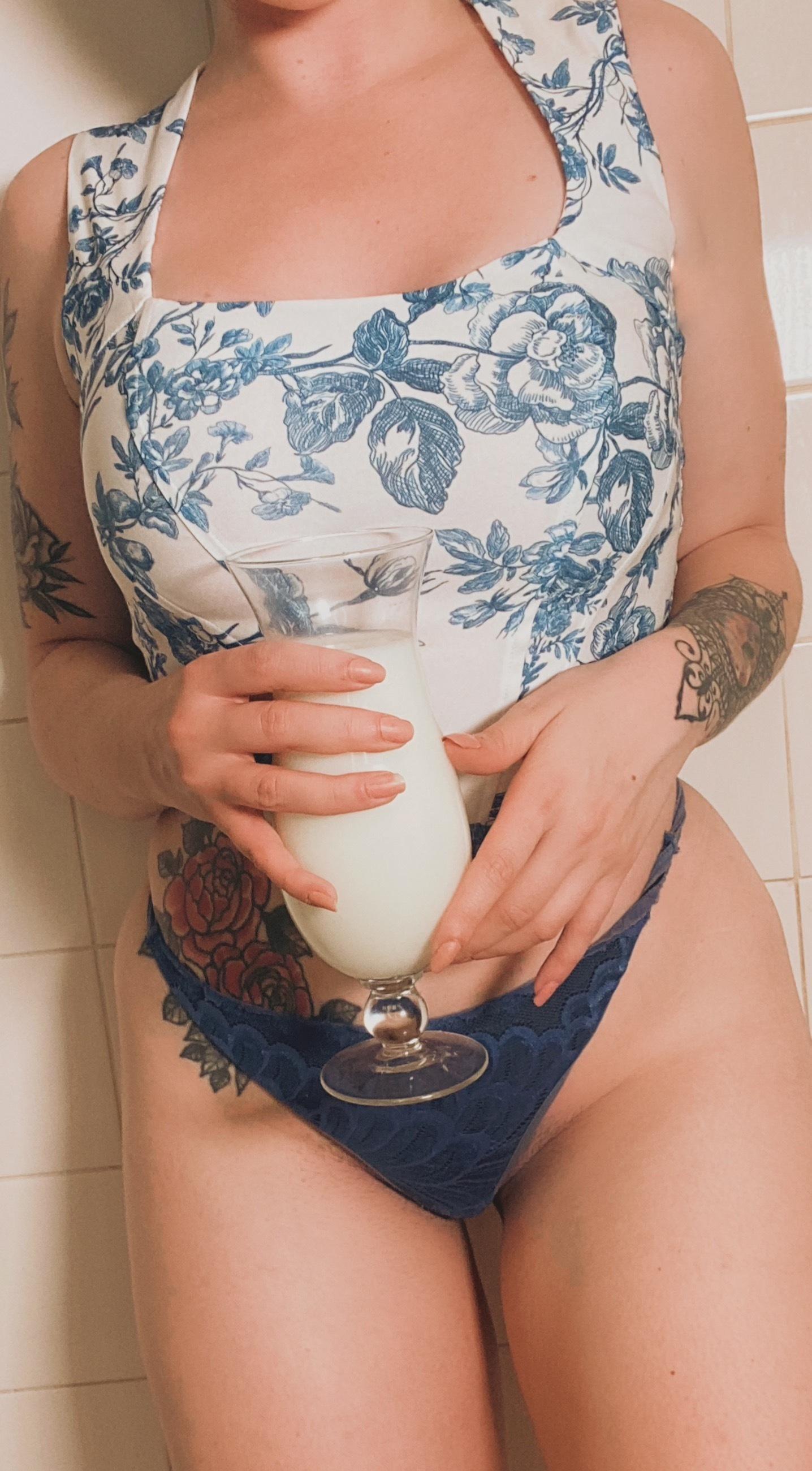 Emerald Iris profile image