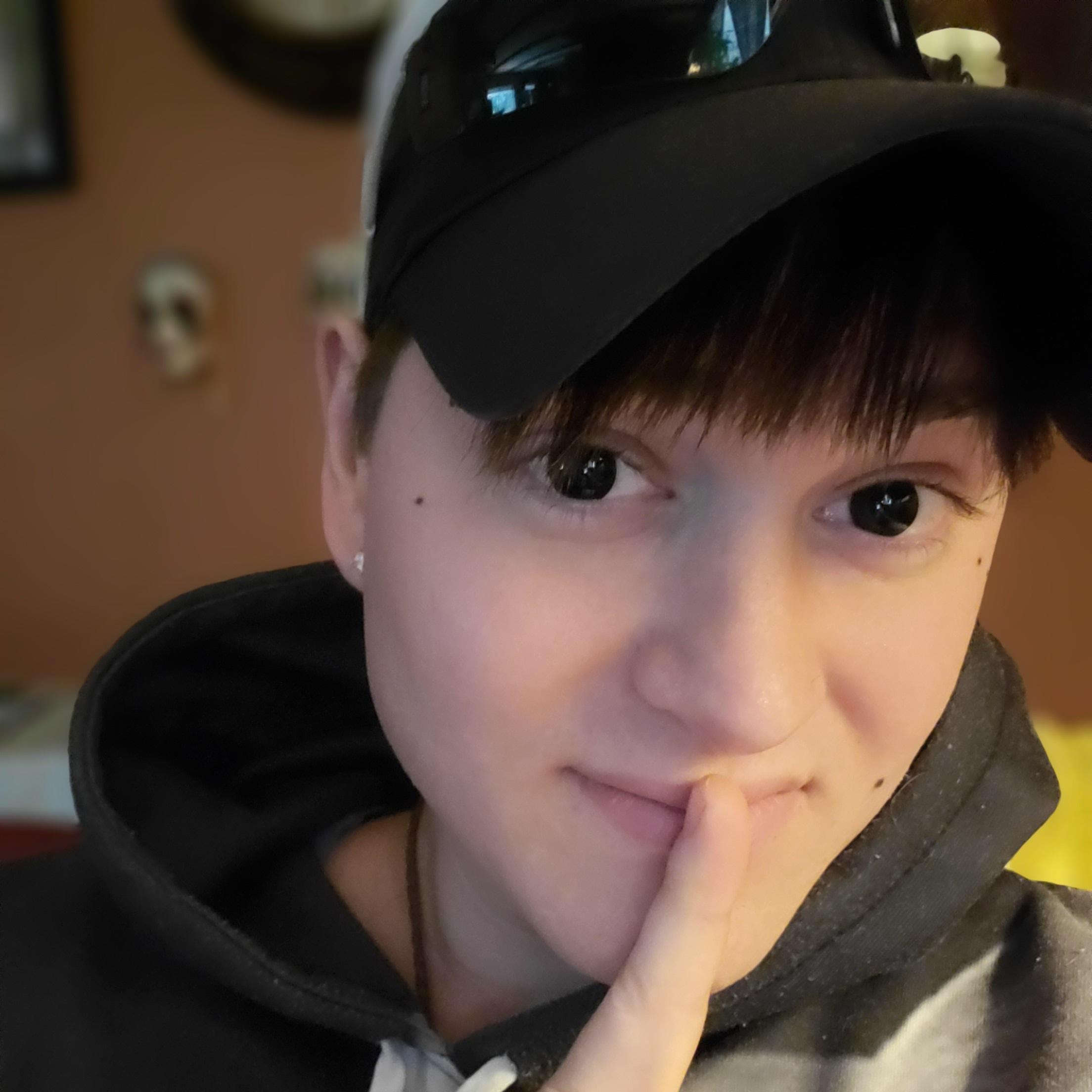 Danni Hastings profile image