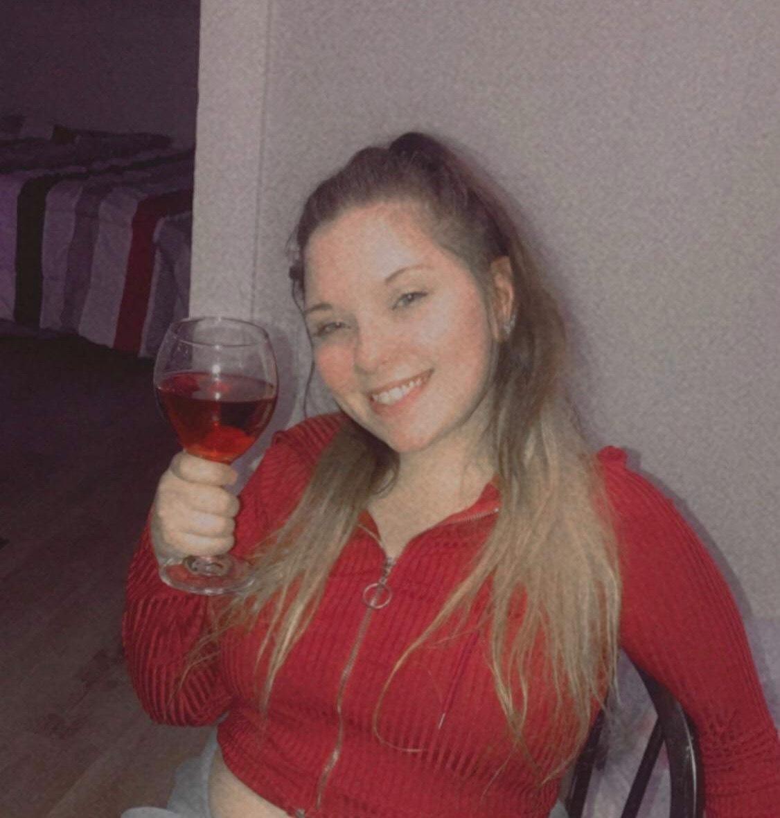 Ambeyy. 🤤 profile image