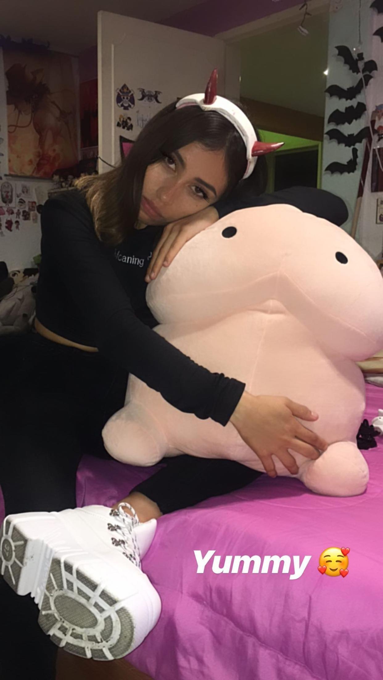 Missy Emma profile image