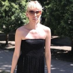 lesilany profile image