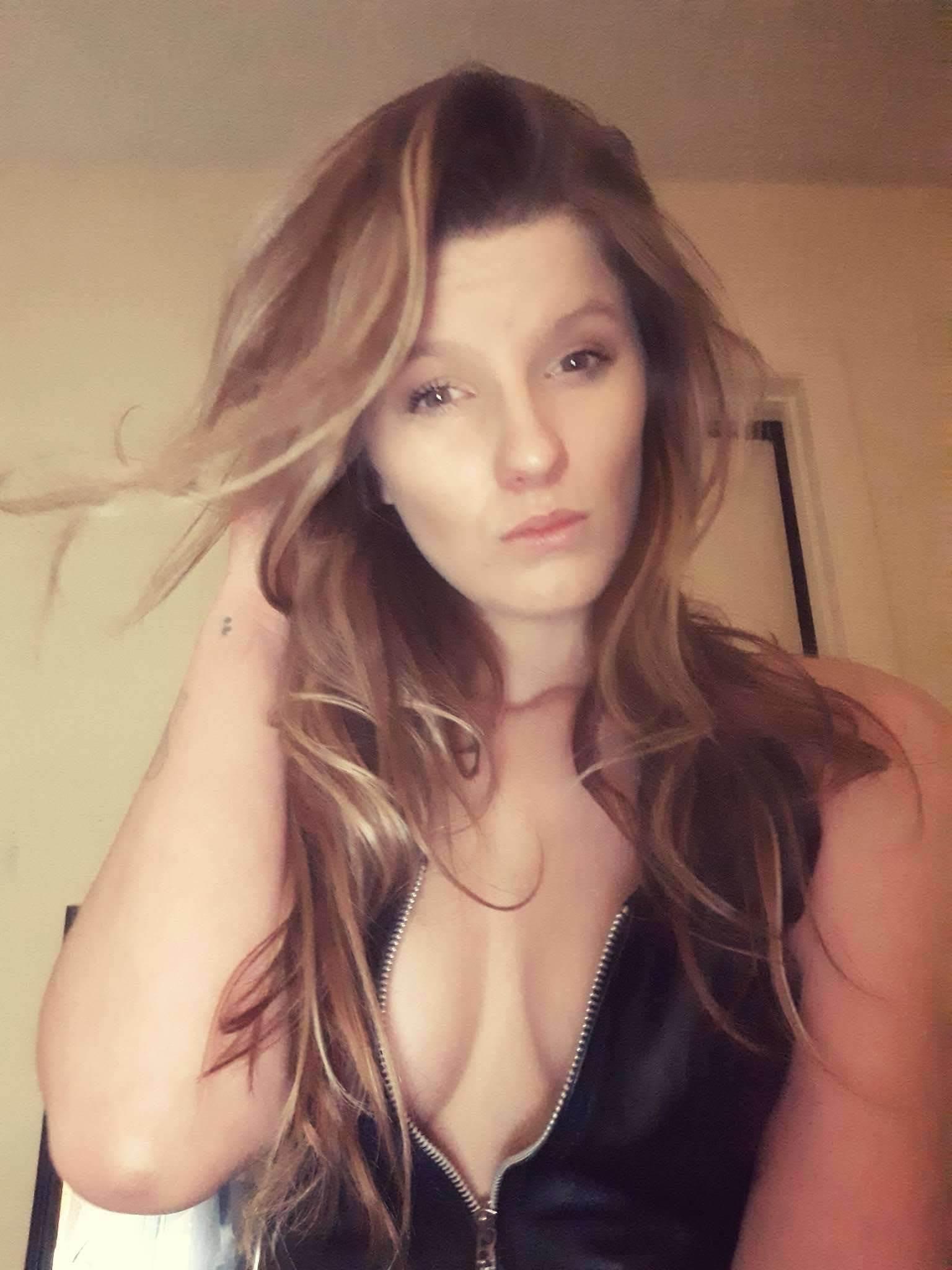 Cam Queen Marie profile image